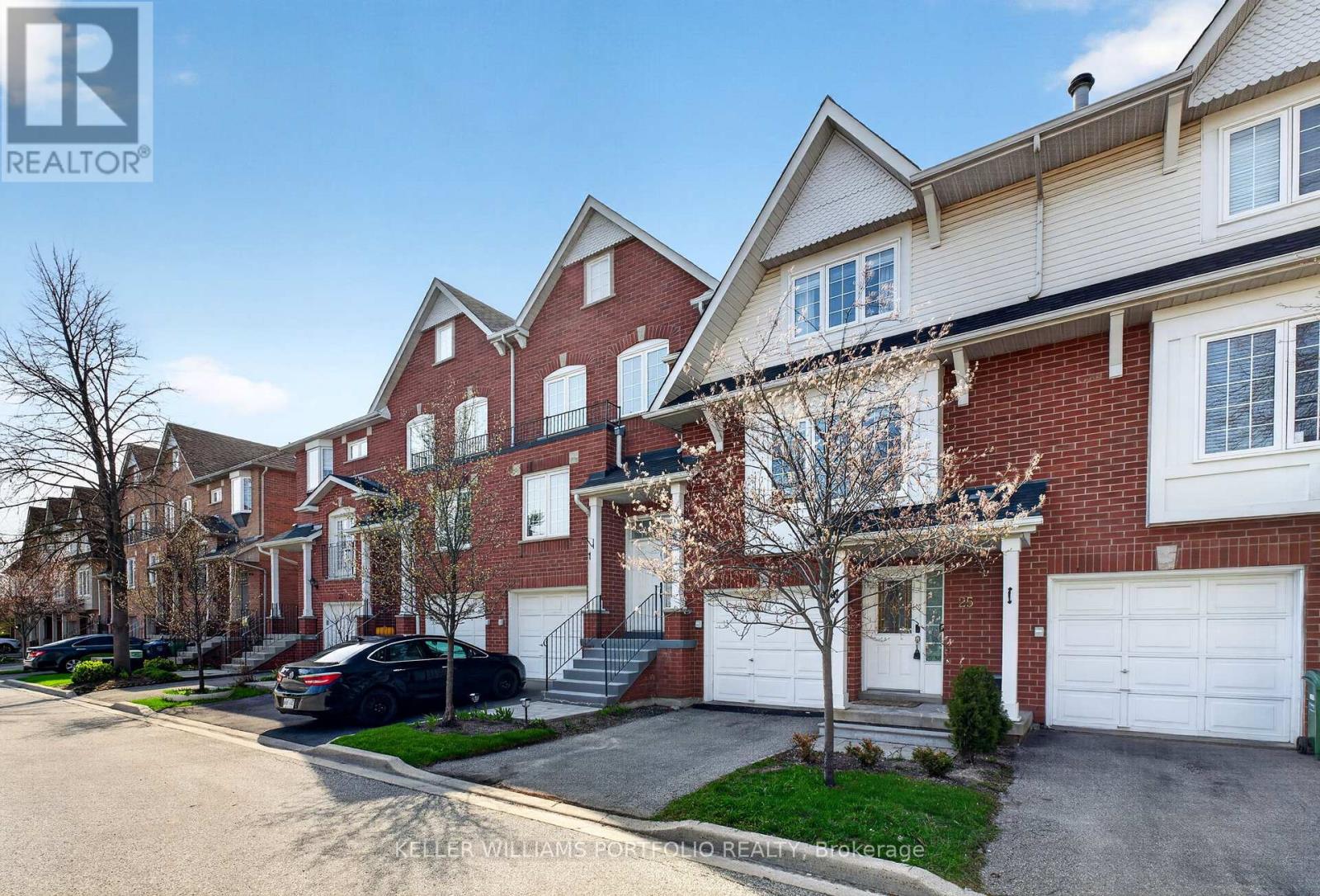 #25 1575 SOUTH PARADE COURT - 36