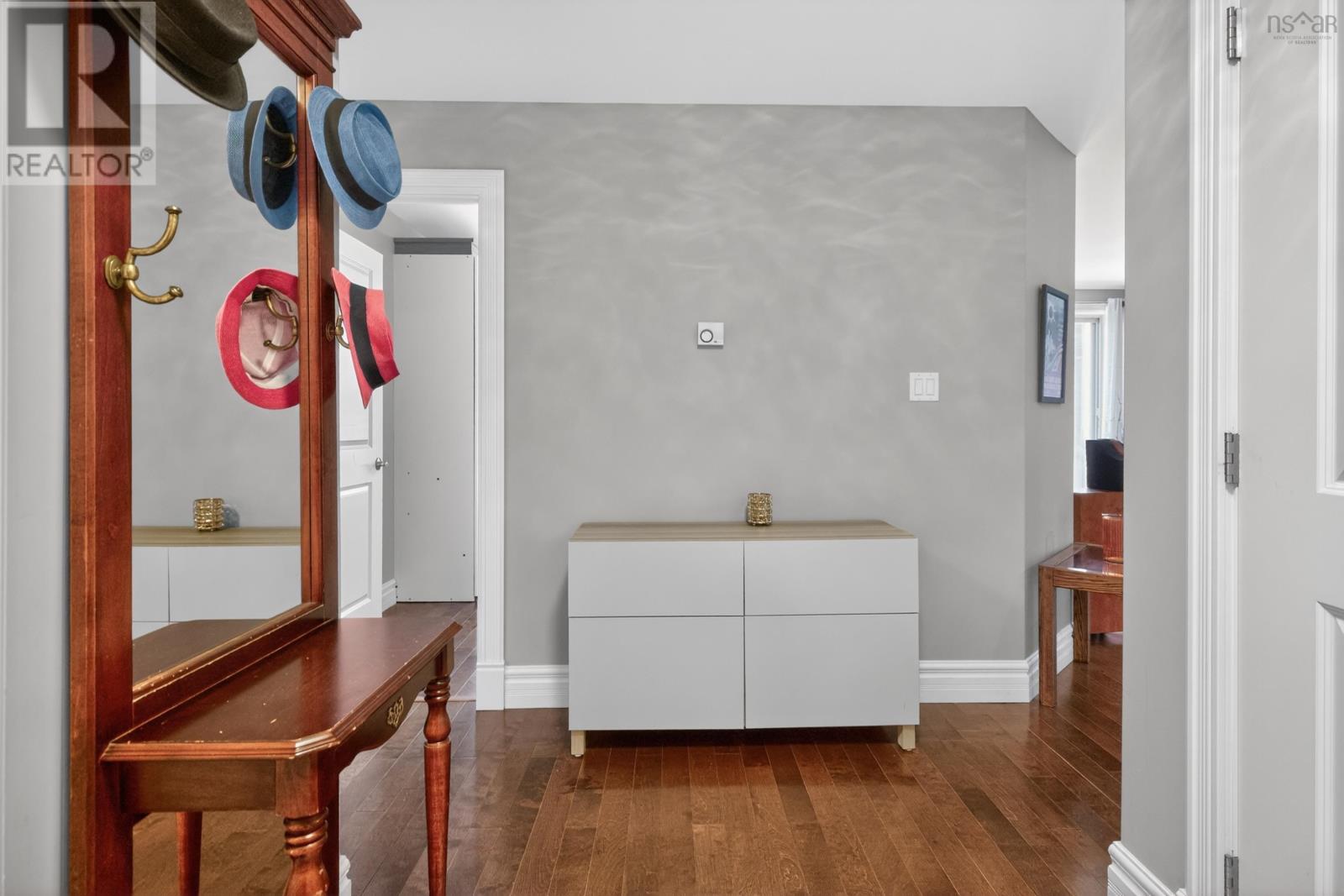 Property 4 of 33 of 301 89 Pebblecreek Crescent