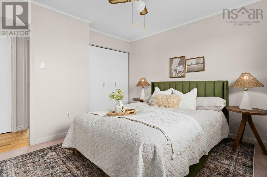 Property 23 of 48 of 120 Flying Cloud Drive