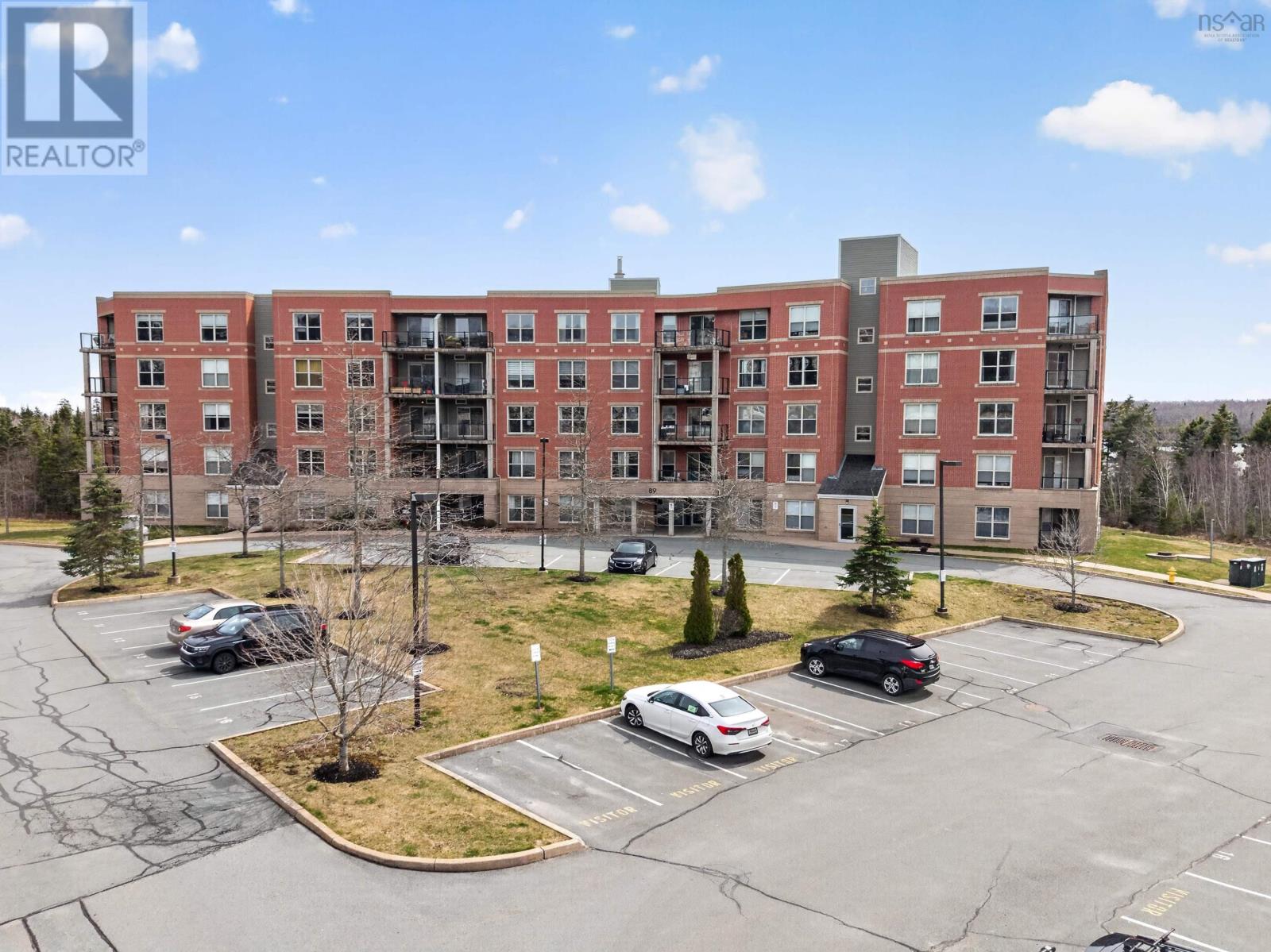 Property photo of 301 89 Pebblecreek Crescent