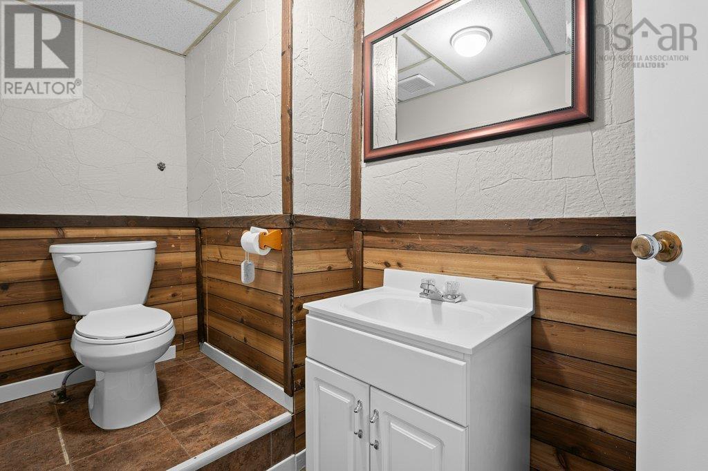 Property 34 of 48 of 120 Flying Cloud Drive