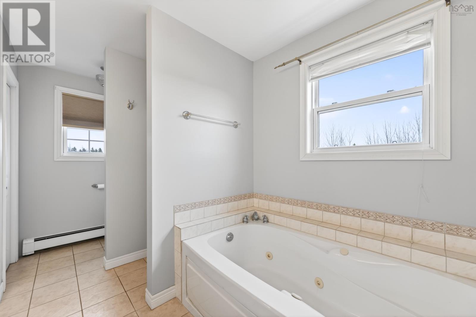 Property 29 of 49 of 10 Amberwood Crescent Crescent