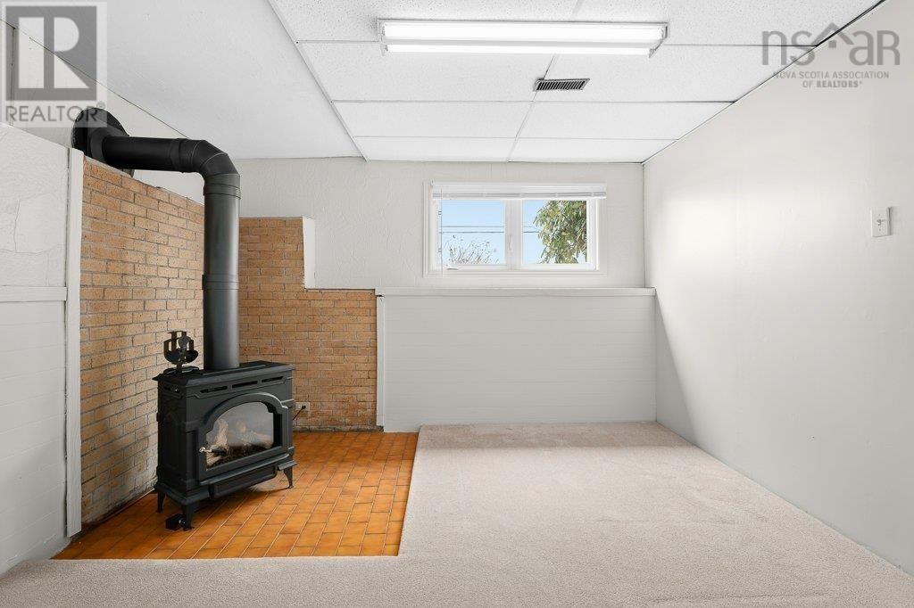 Property 32 of 48 of 120 Flying Cloud Drive