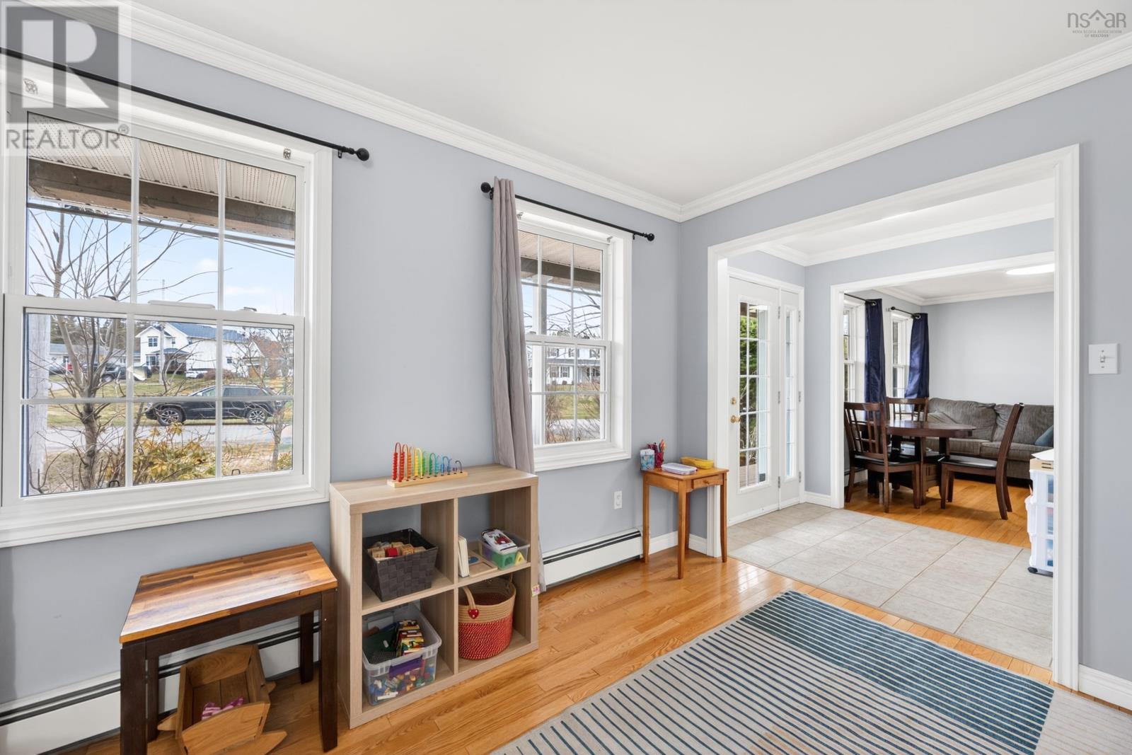 Property 16 of 49 of 10 Amberwood Crescent Crescent