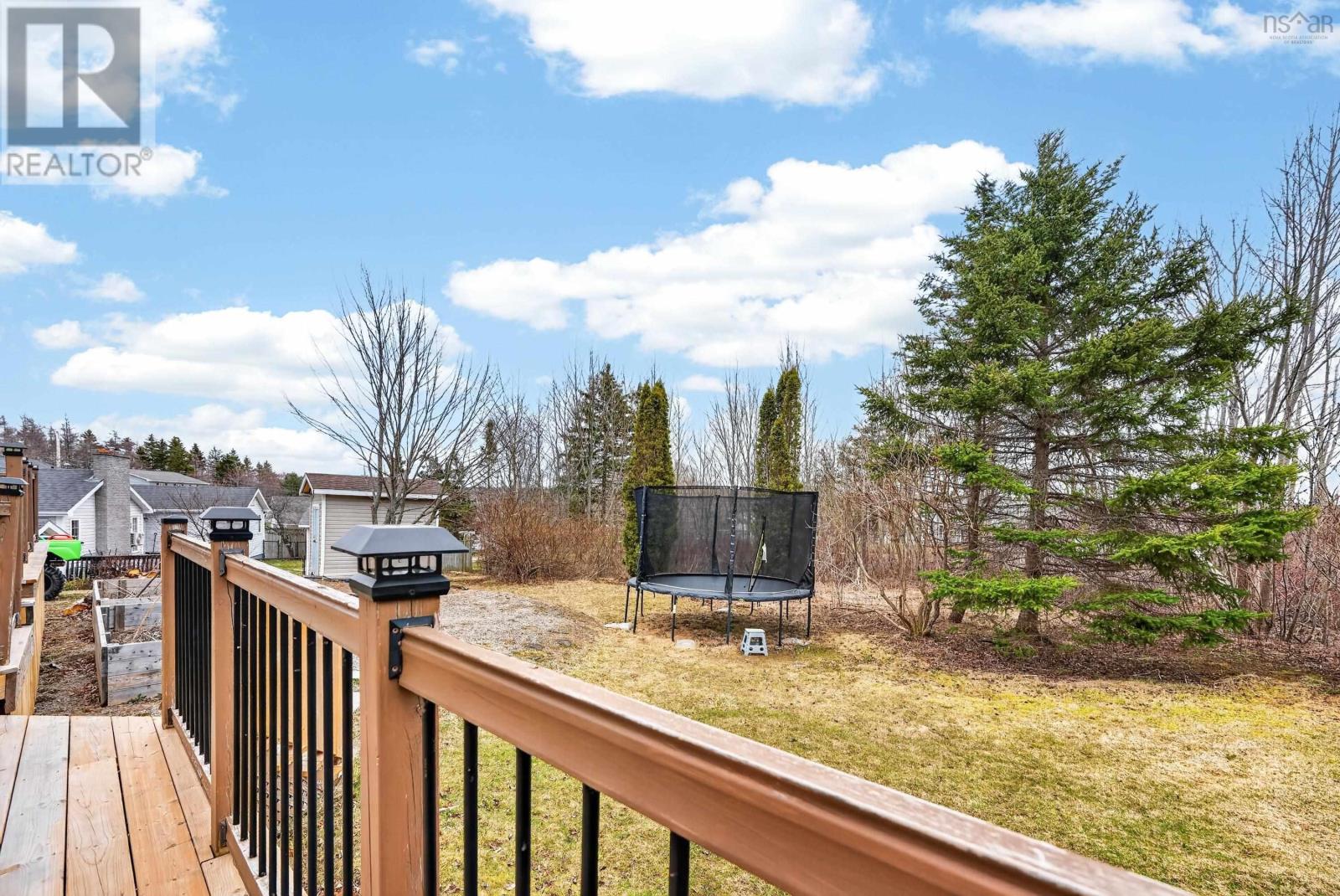 Property 45 of 49 of 10 Amberwood Crescent Crescent