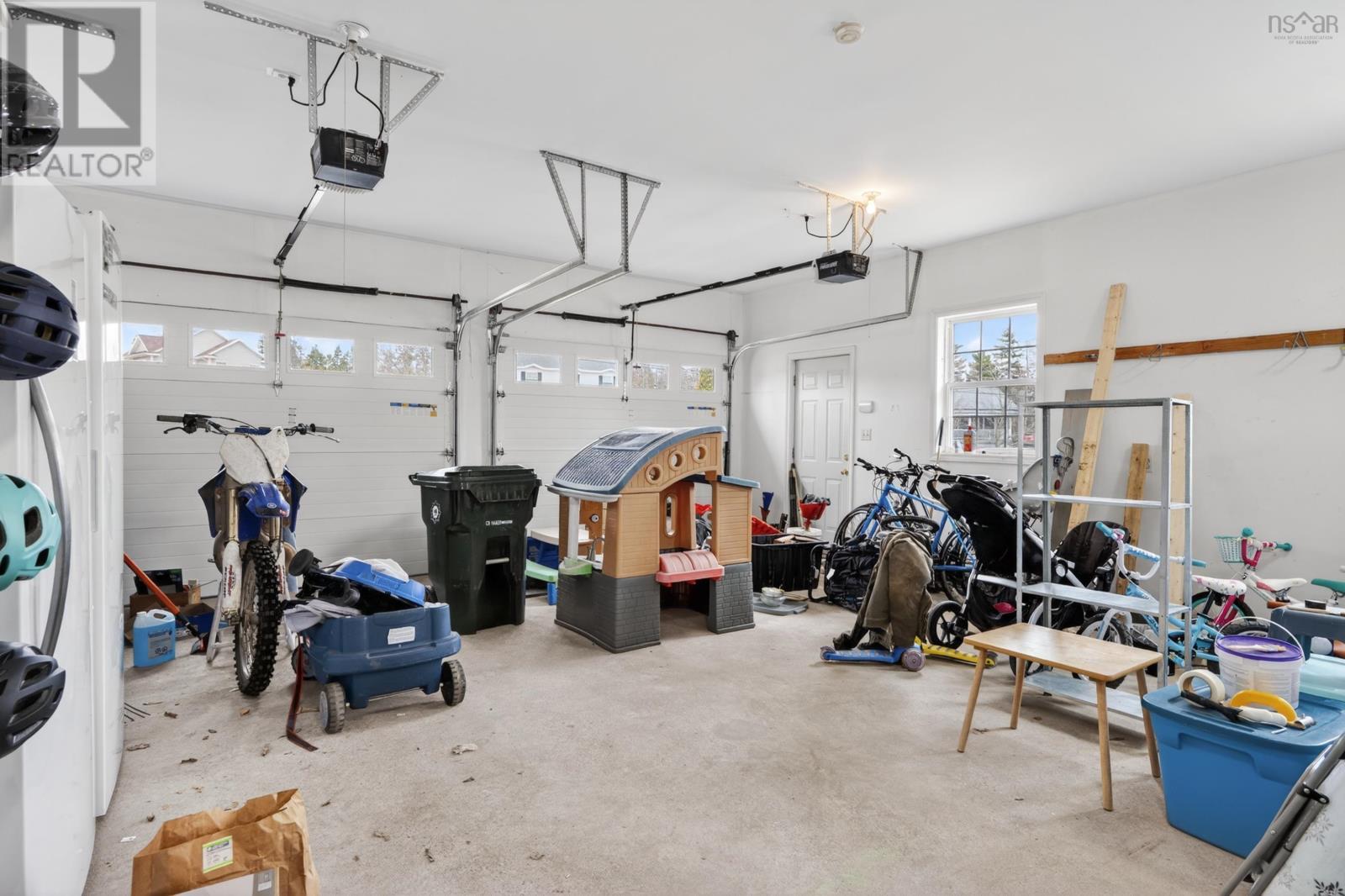 Property 48 of 49 of 10 Amberwood Crescent Crescent