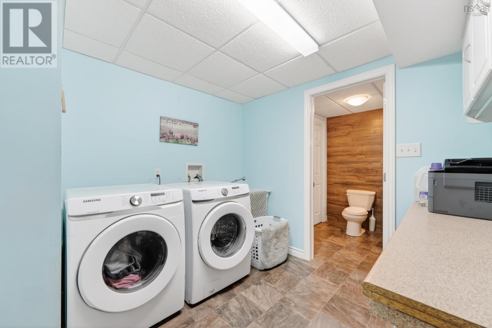 Property 42 of 49 of 10 Amberwood Crescent Crescent