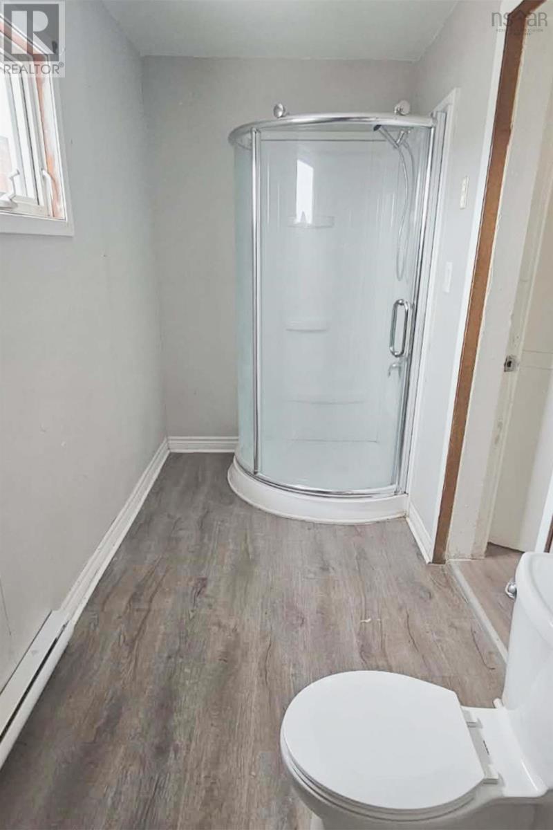 Property 13 of 35 of 14 Prince Arthur Street