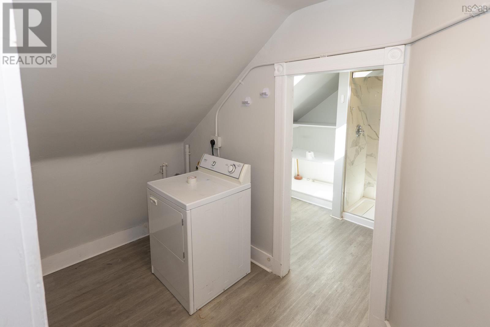 Property 27 of 35 of 14 Prince Arthur Street