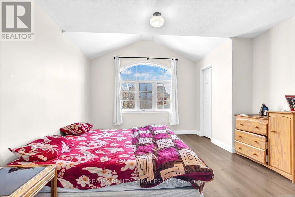 20 TOSSELL AVENUE - 19