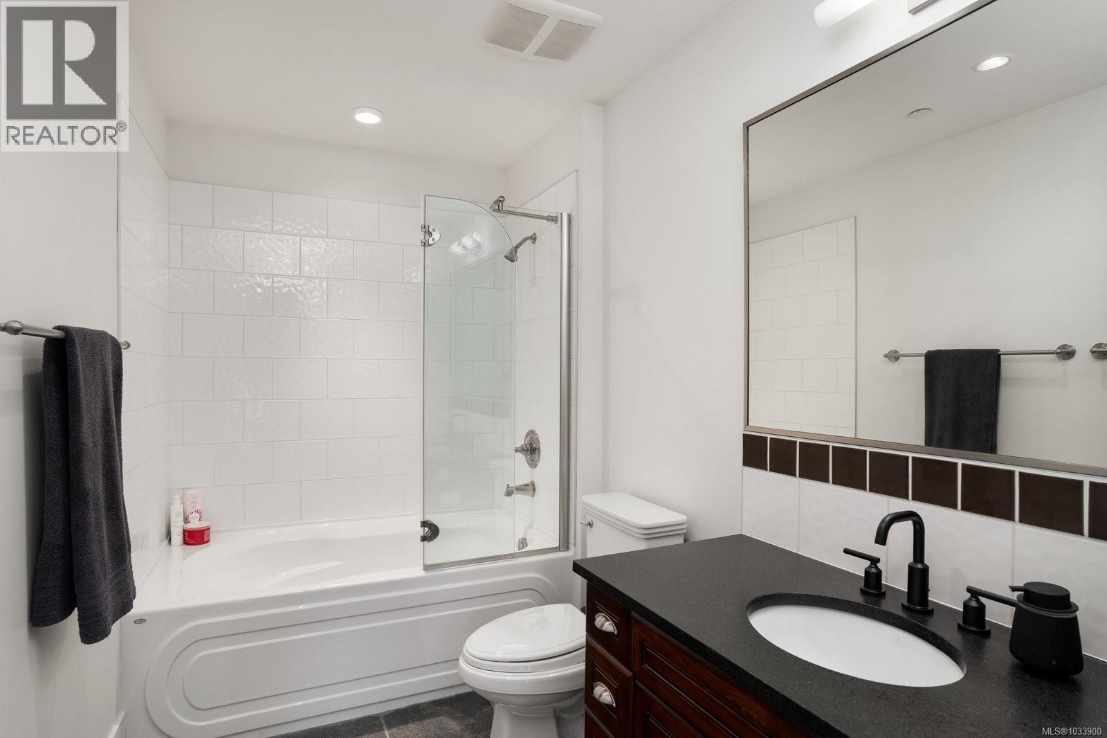 #416 1335 Bear Mountain Pkwy - 29