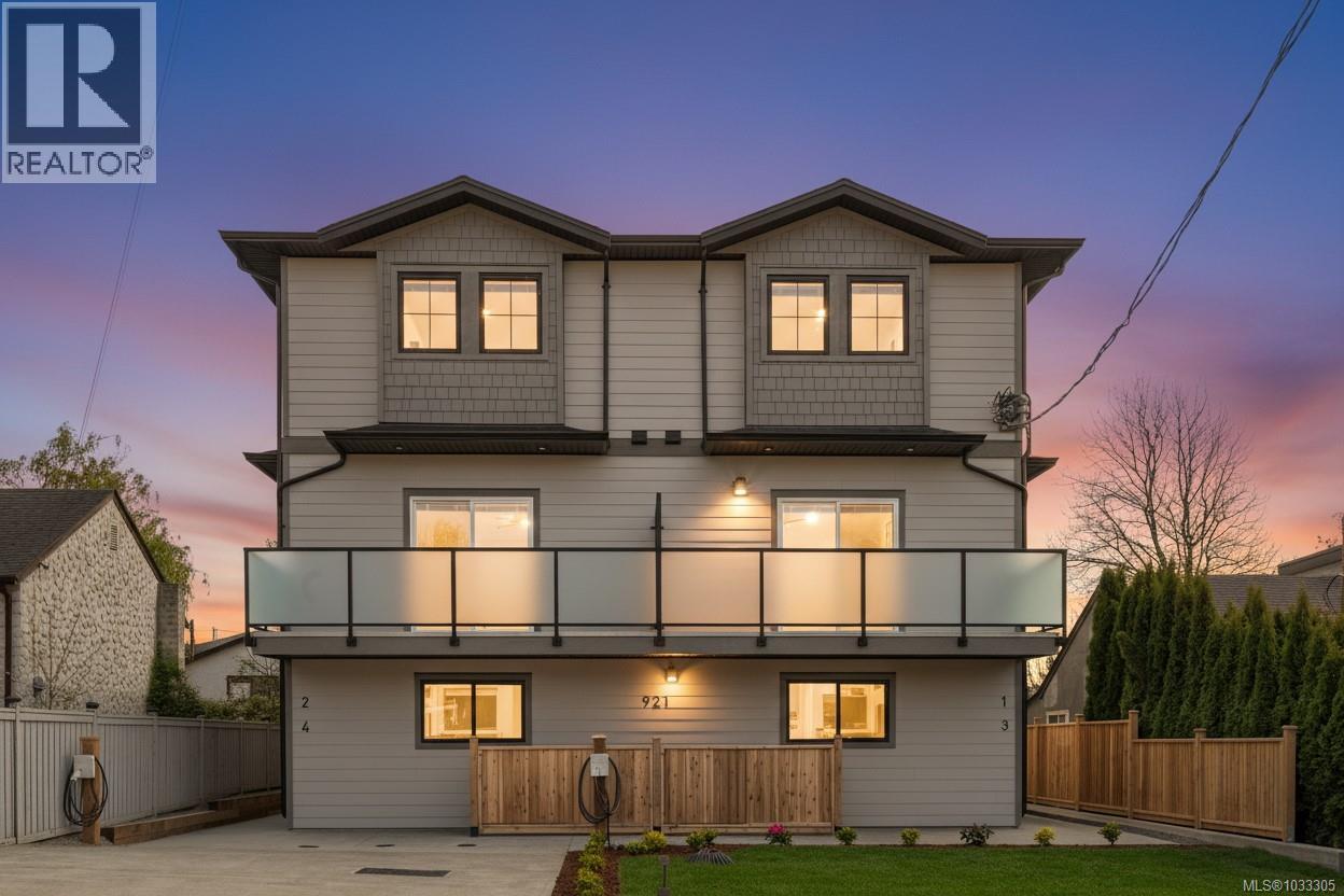 1 921 Dale Street, Saanich