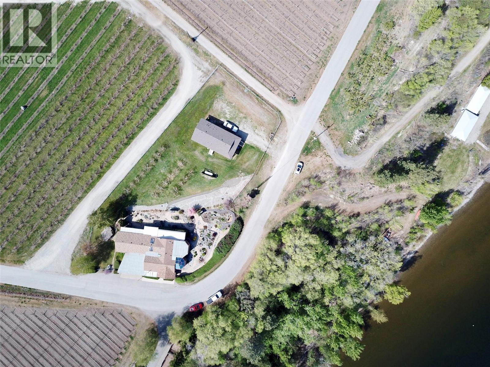 15230 + 15236 89th Street, Osoyoos