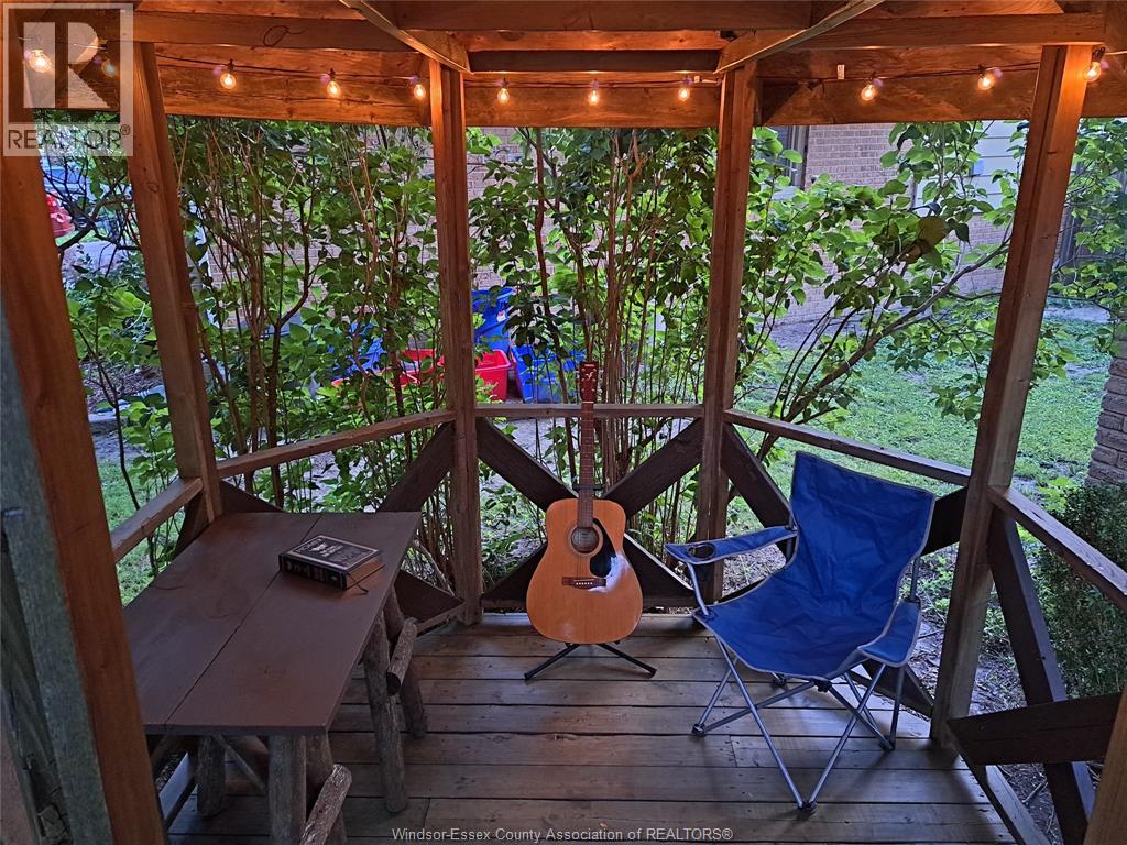 343 BRIEN AVENUE West, Essex, Ontario, N8M1W7 — Photo 5
