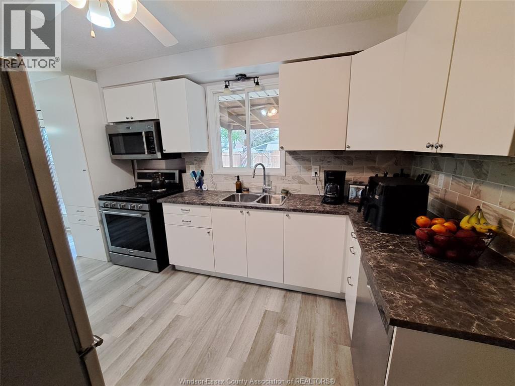 343 BRIEN AVENUE West, Essex, Ontario, N8M1W7 — Photo 11