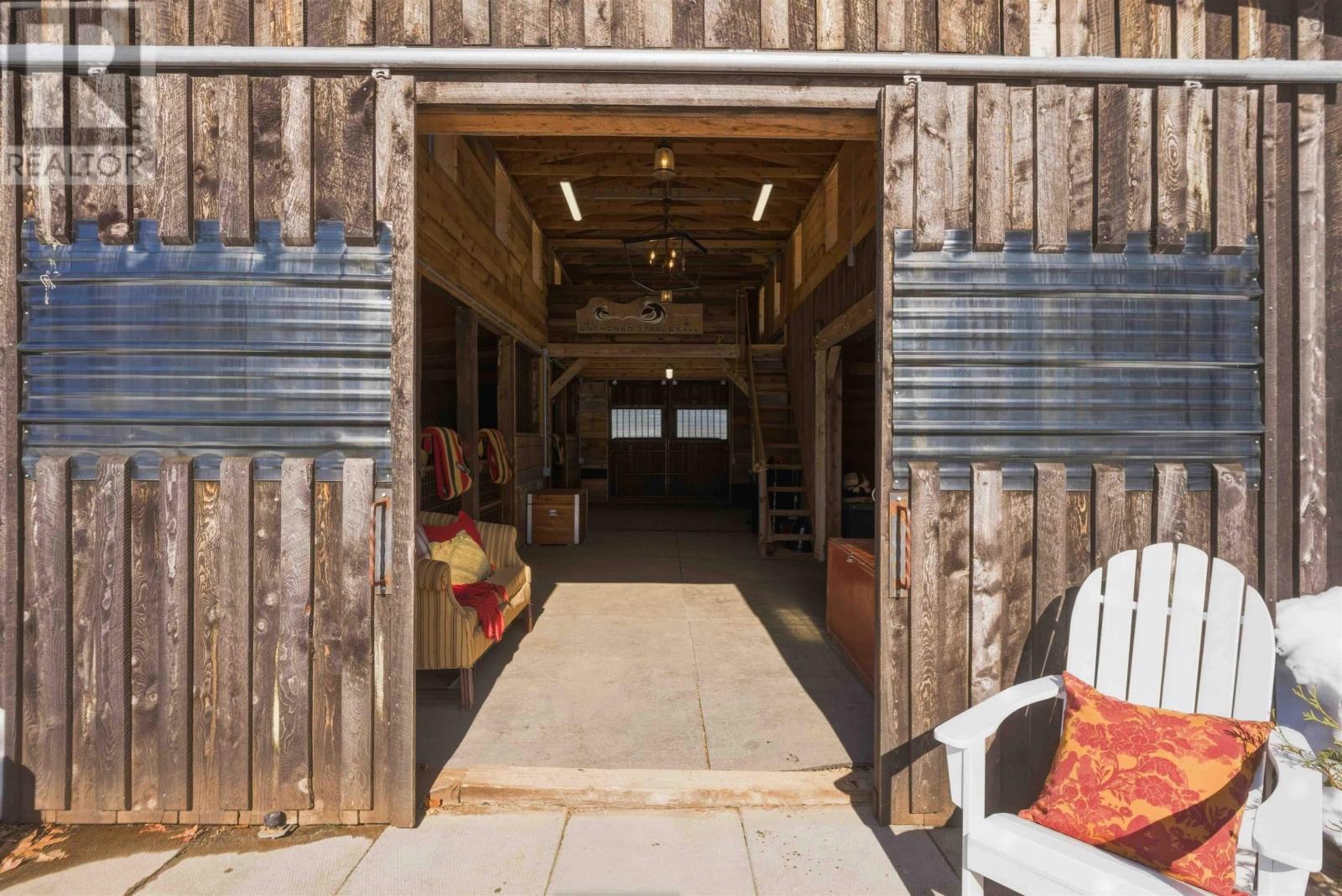 Property 11 of 47 of 89 Bridge Street