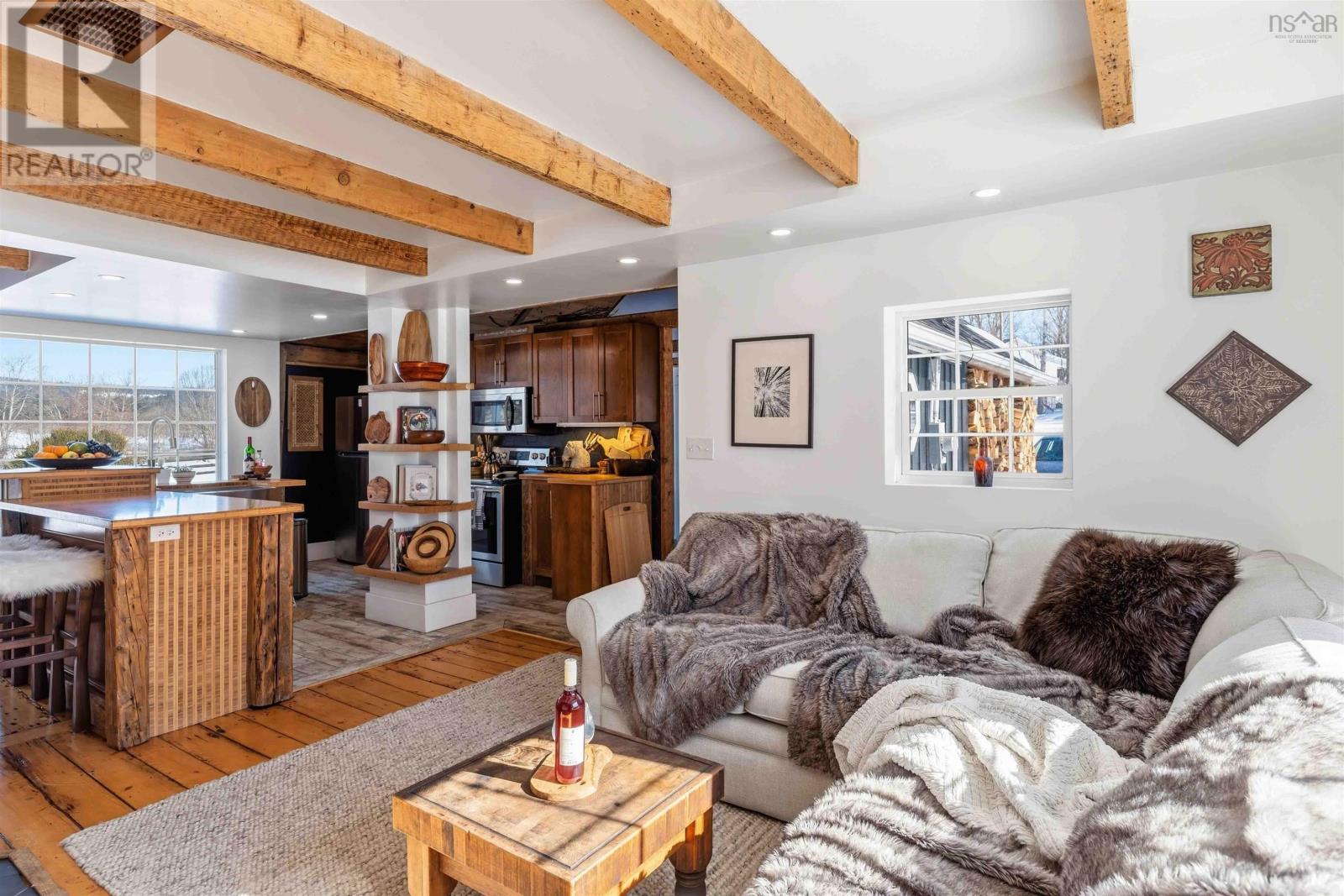 Property 28 of 47 of 89 Bridge Street