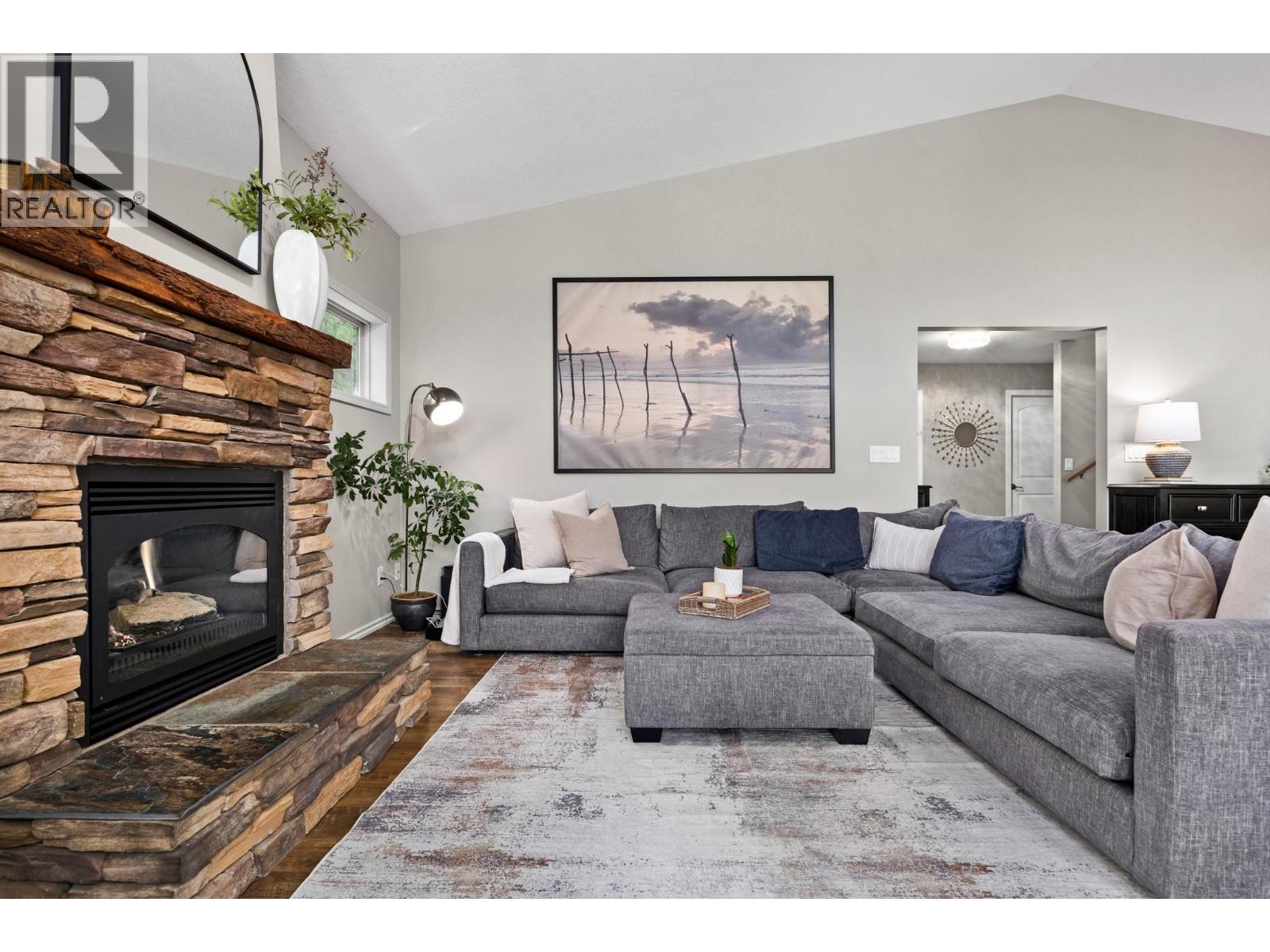 7410 Dixon Dam Road, Vernon