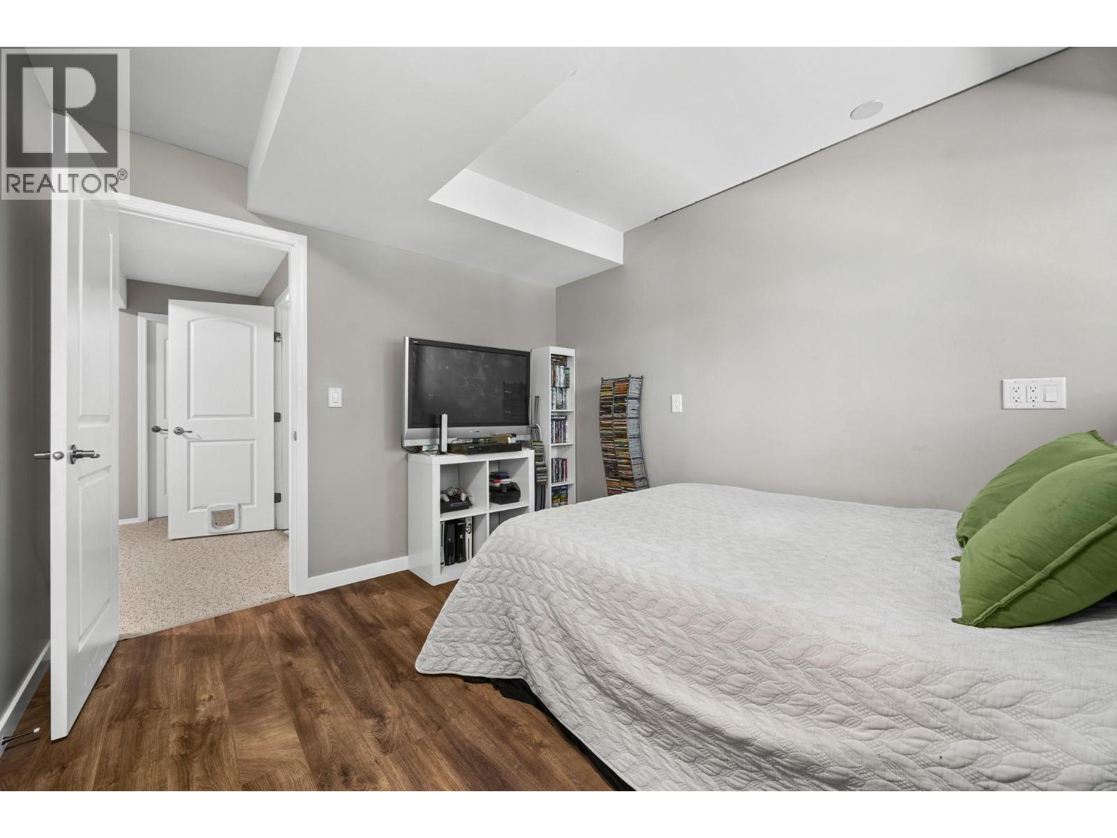 7410 Dixon Dam Road, Vernon