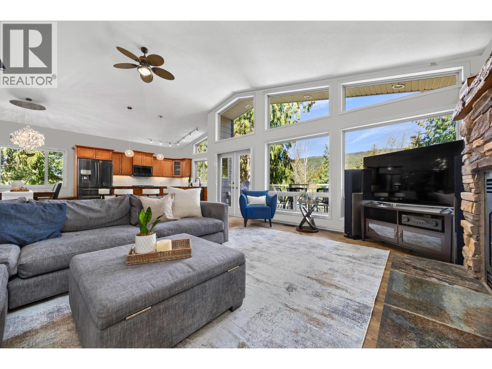 7410 Dixon Dam Road, Vernon