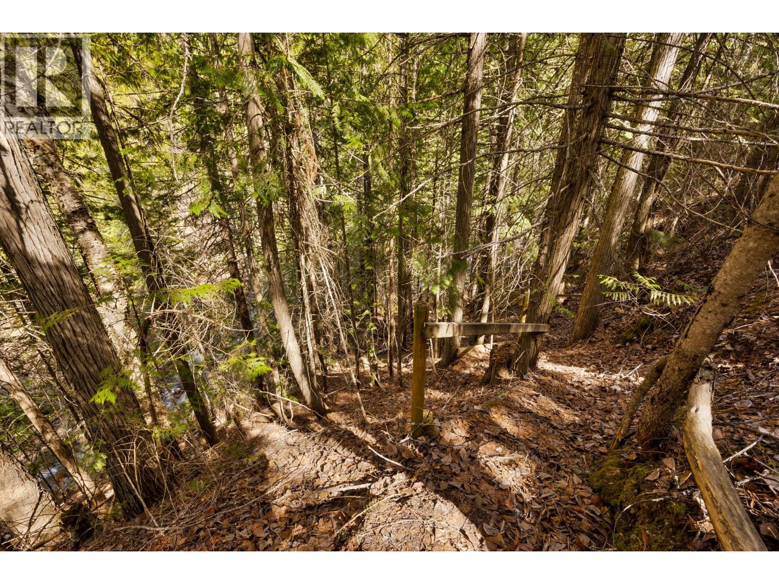 7410 Dixon Dam Road, Vernon