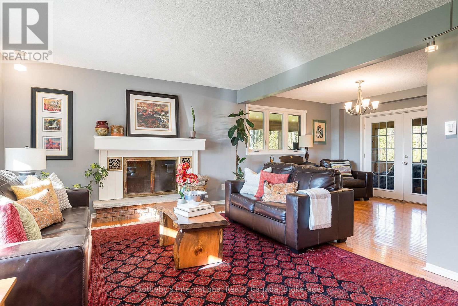 126 BRAMBEL ROAD - 10