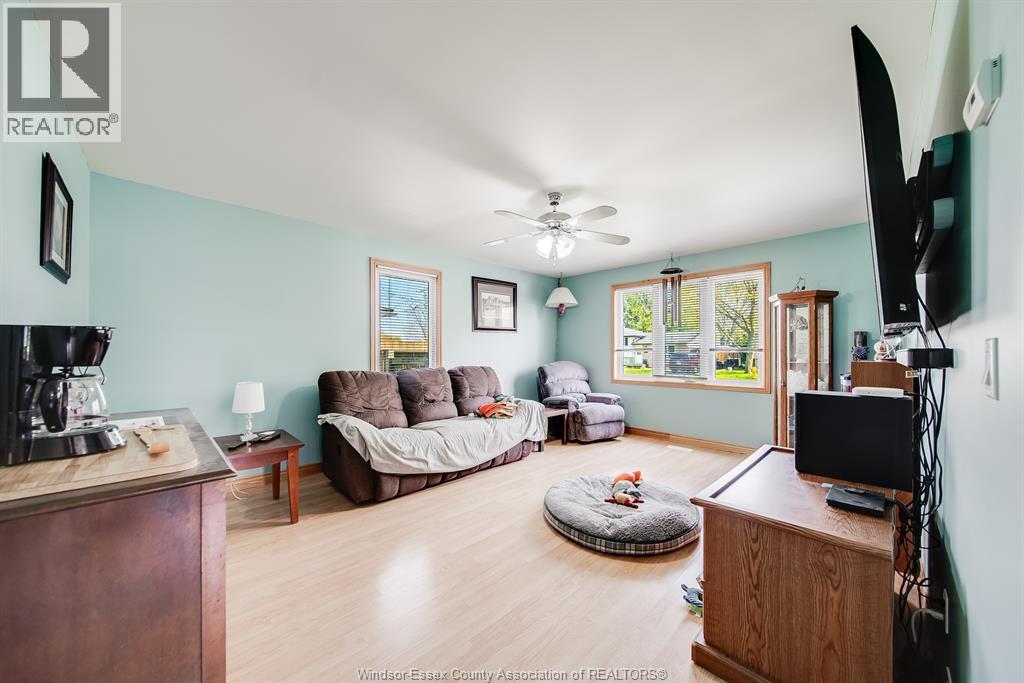 110 HIGHBURY CRESCENT, Wallaceburg, Ontario, N8A4T7 — Photo 7