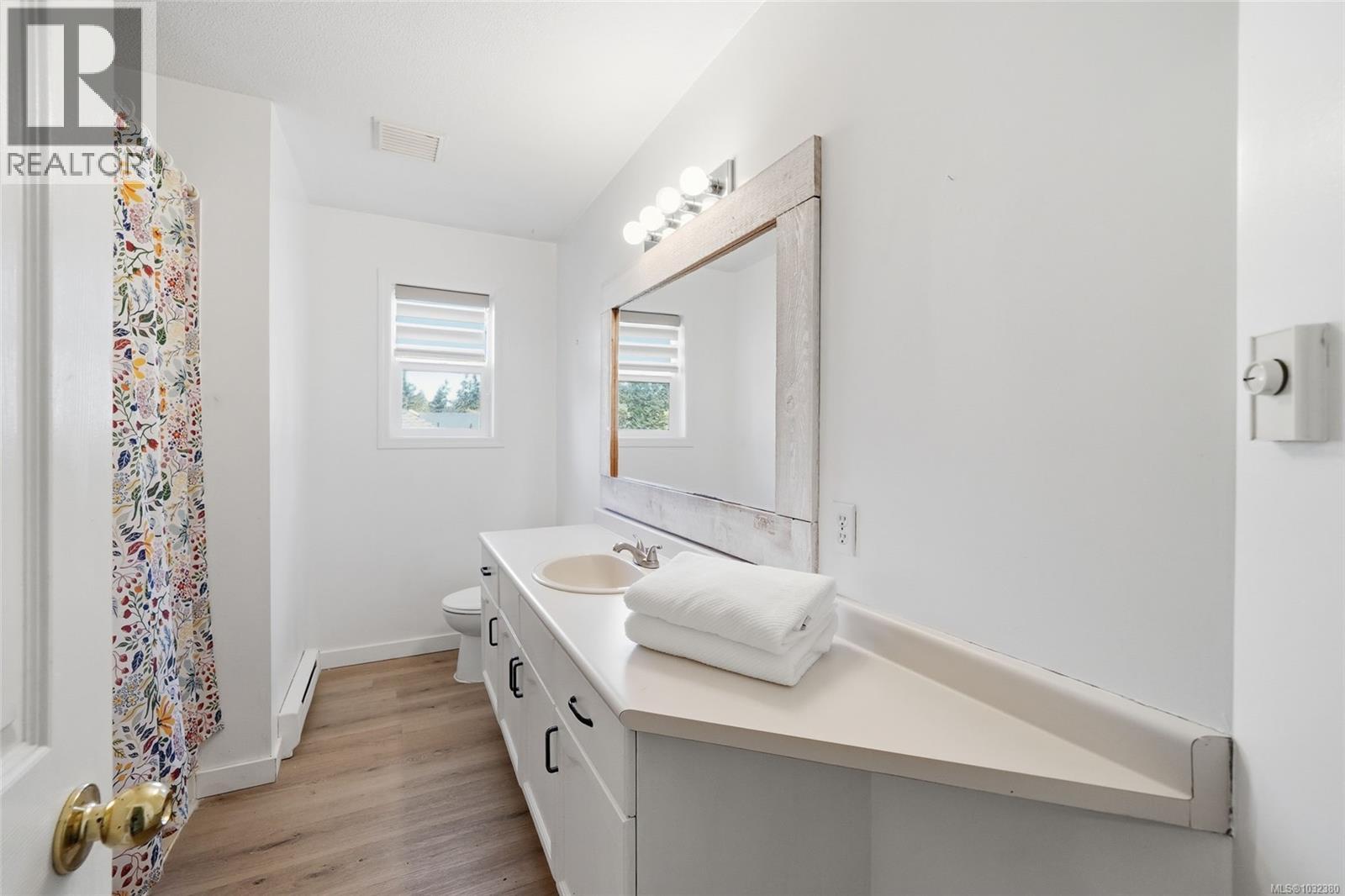 1559 The Bell, Nanoose Bay