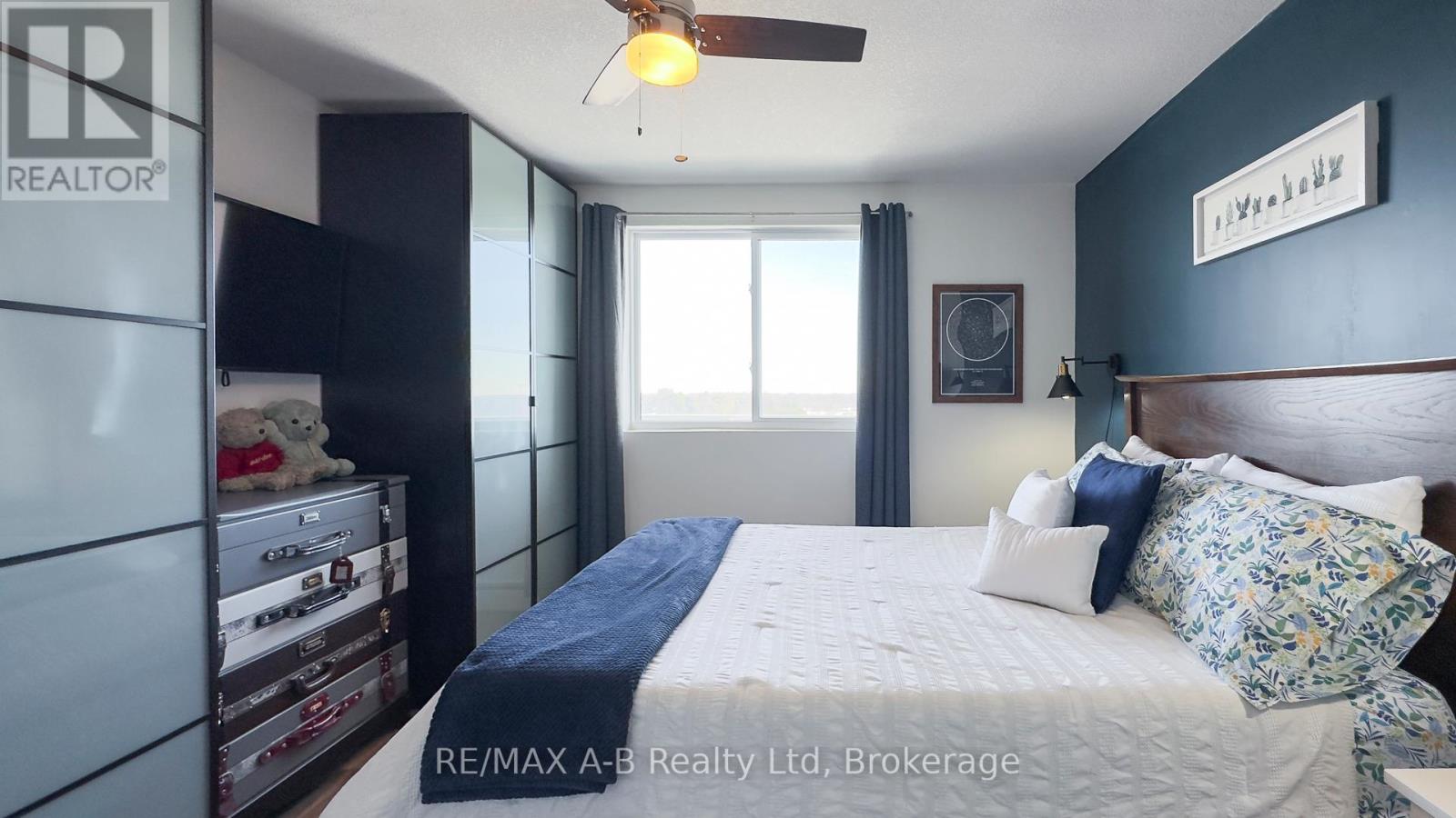 #1005 583 MORNINGTON AVENUE - 11
