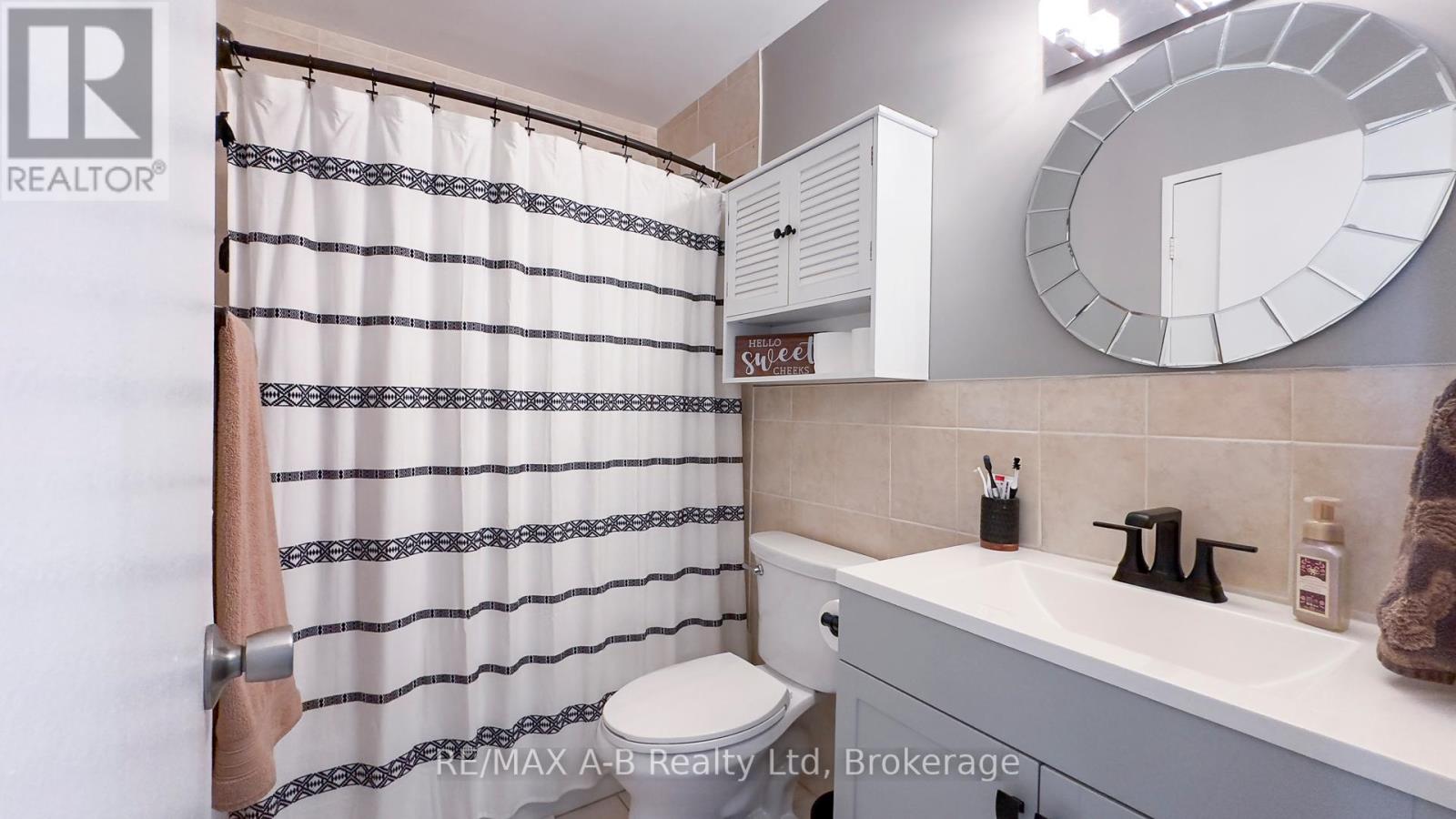 #1005 583 MORNINGTON AVENUE - 12