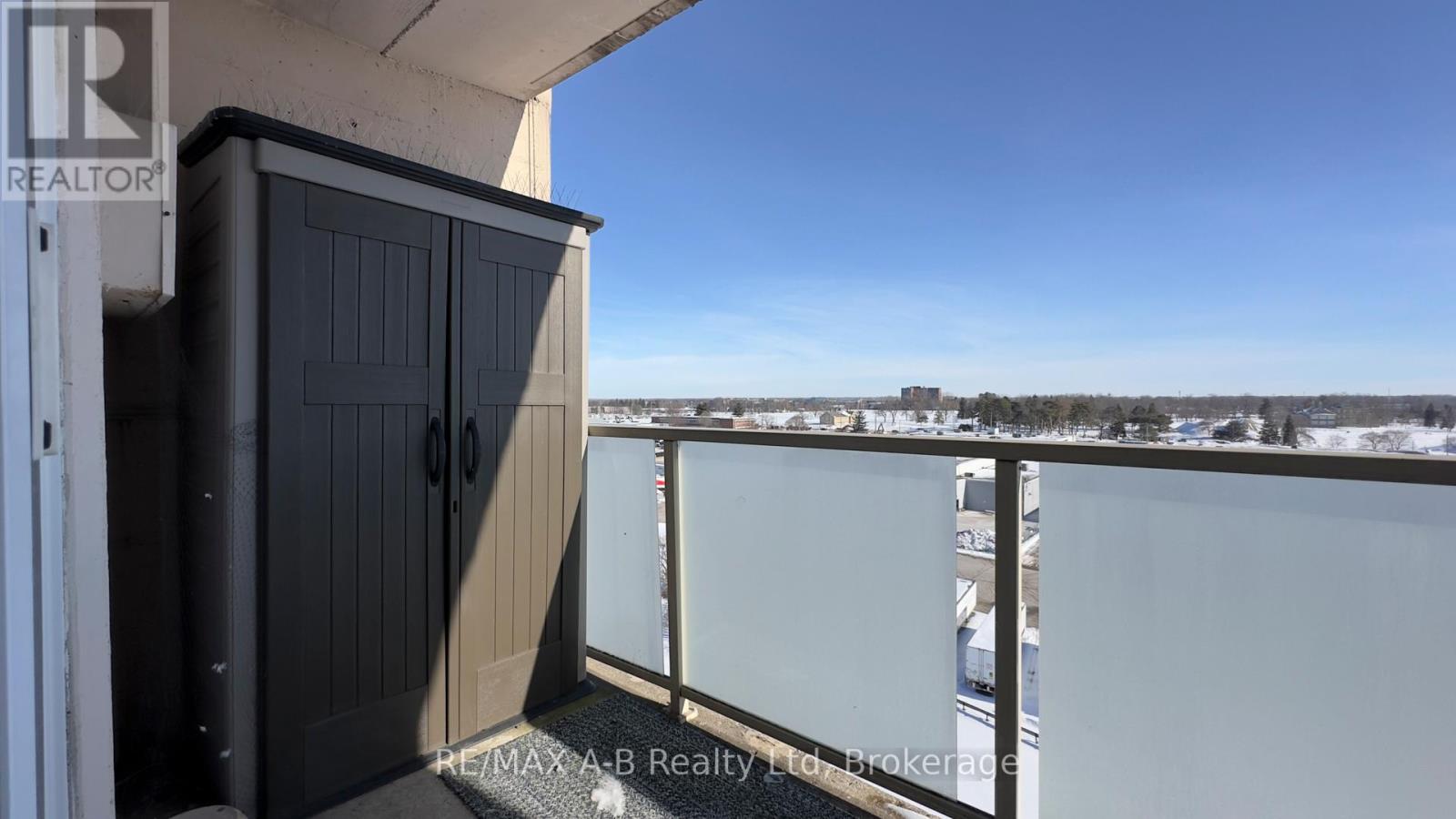 #1005 583 MORNINGTON AVENUE - 14