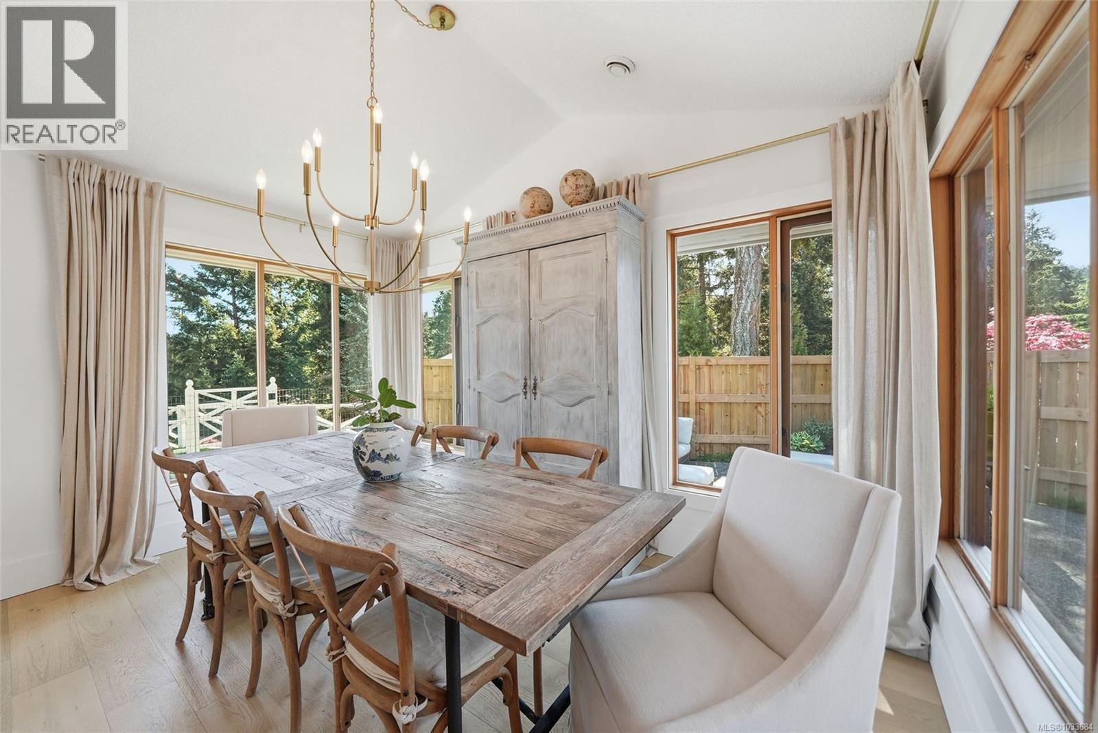 2420 Evanshire Cres, Nanoose Bay