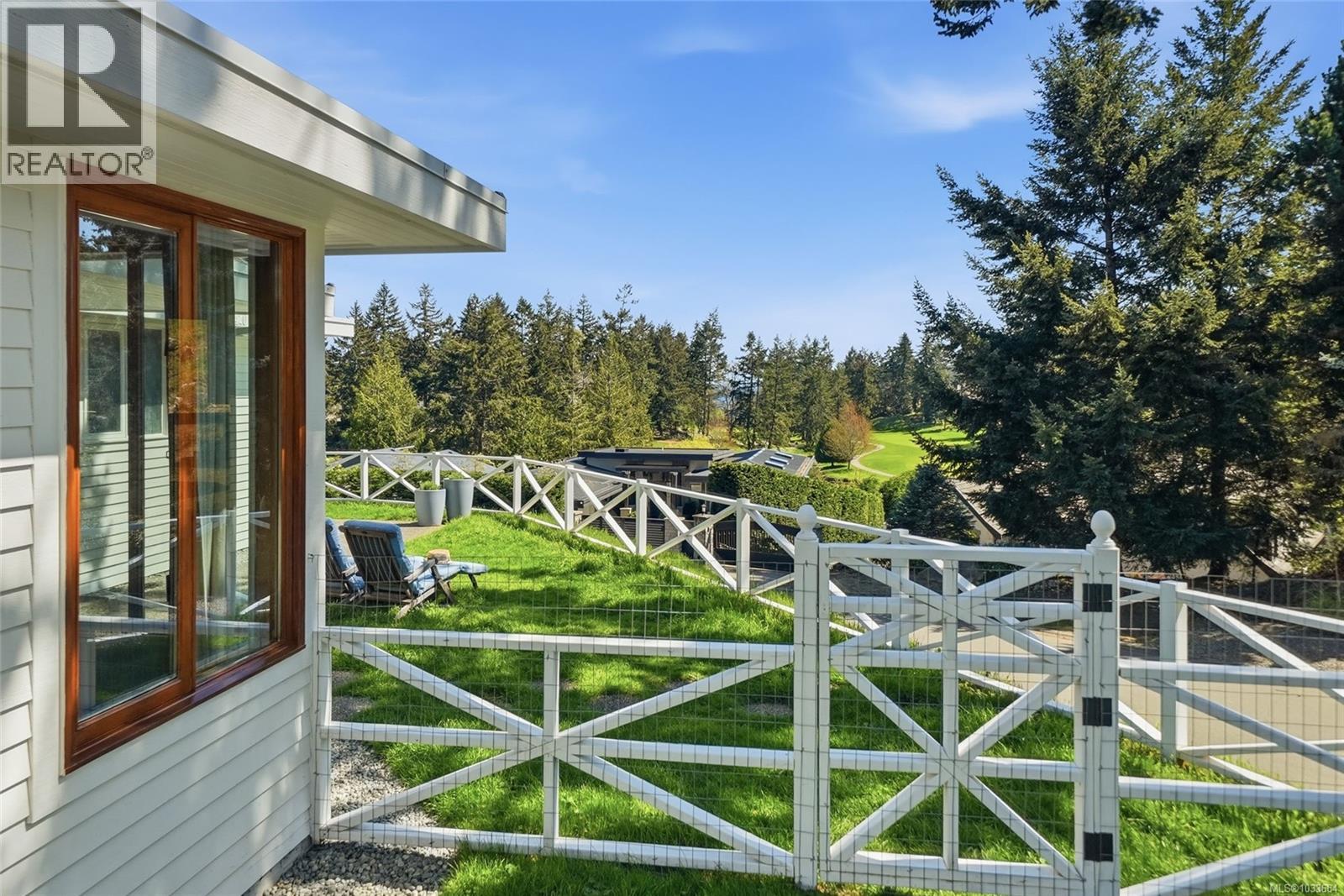 2420 Evanshire Cres, Nanoose Bay