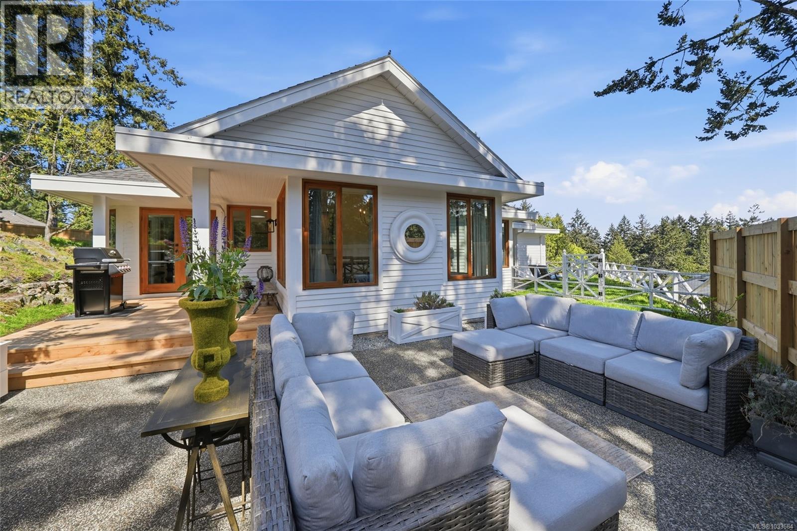 2420 Evanshire Cres, Nanoose Bay