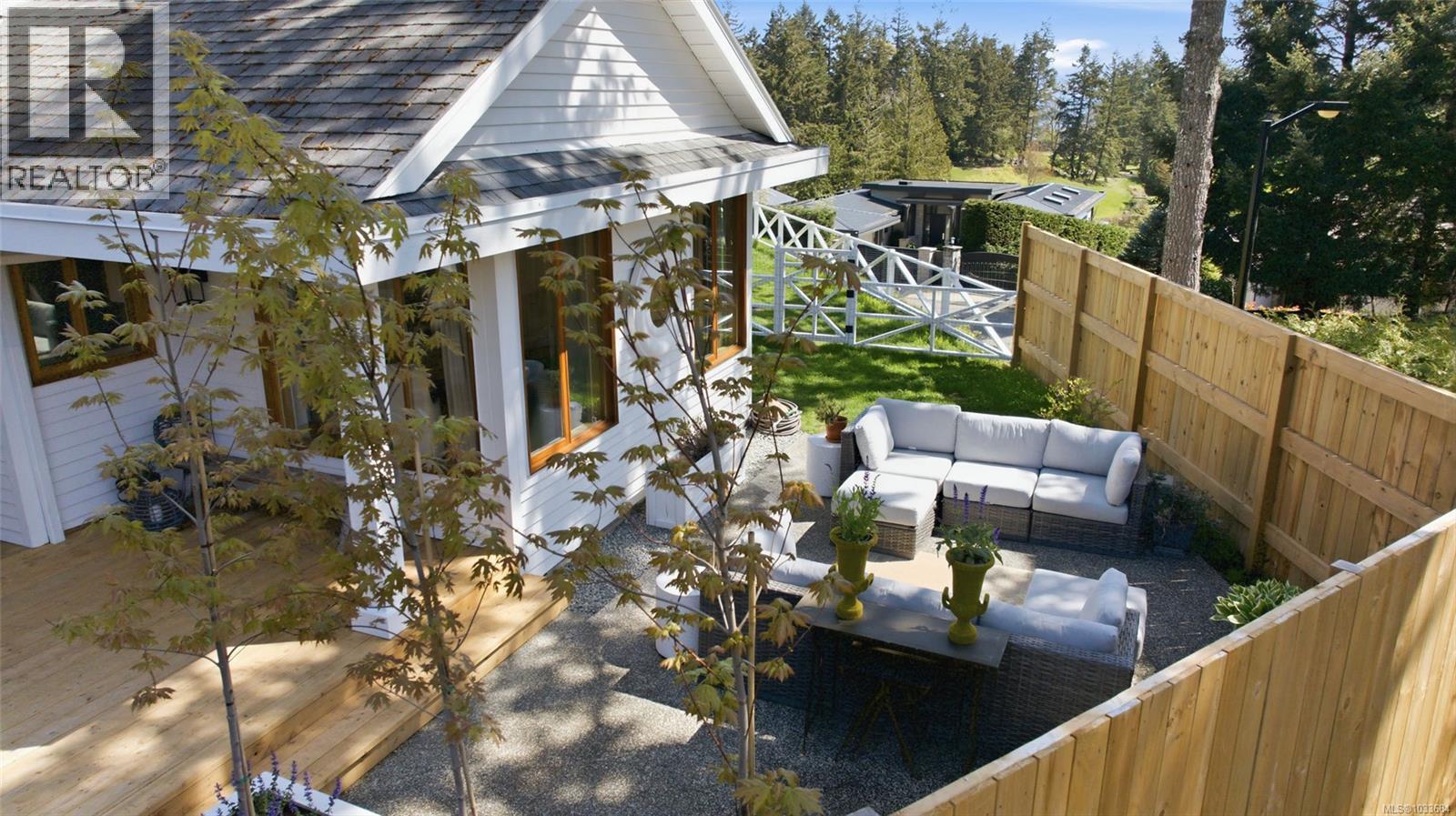 2420 Evanshire Cres, Nanoose Bay