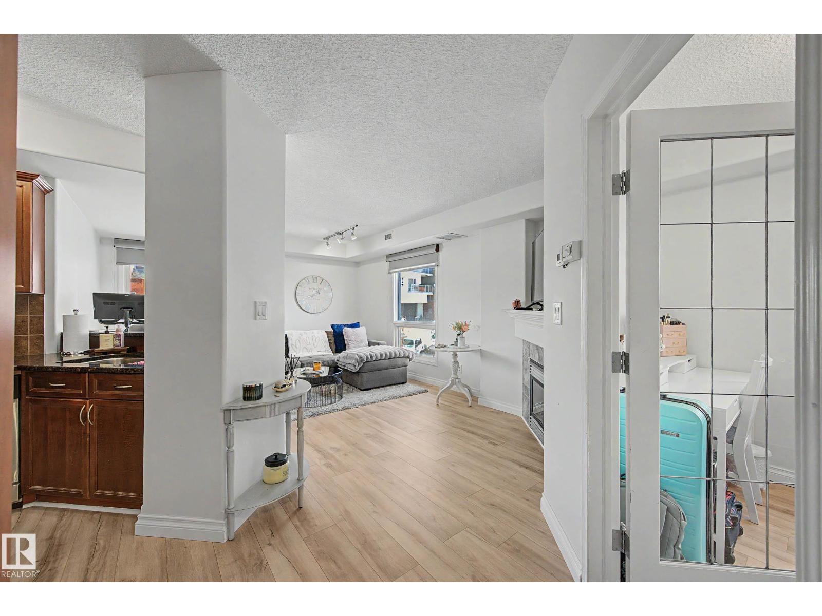 #307 9707 106 ST NW, Edmonton