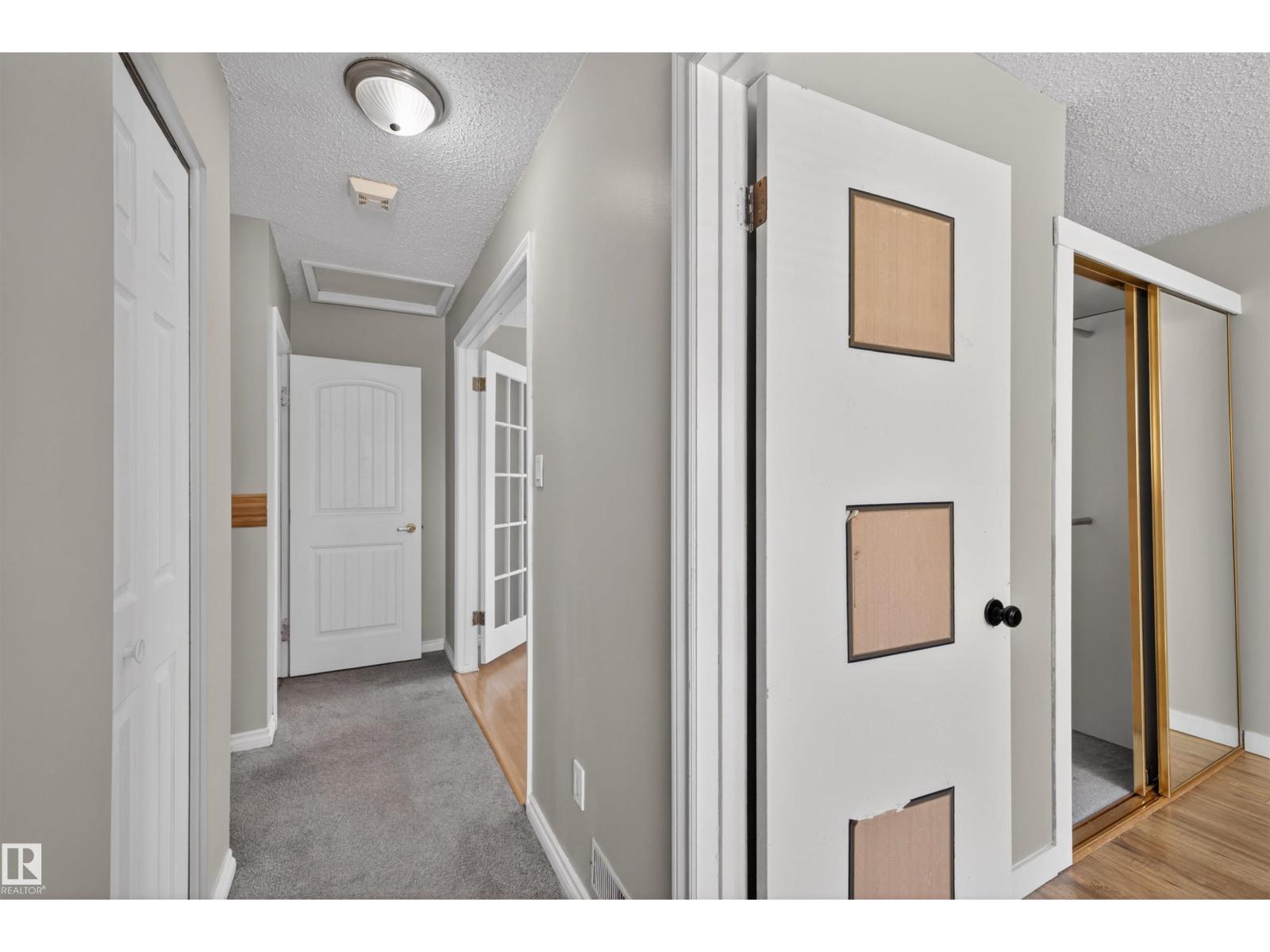 11 GREENFIELD ES, St. Albert