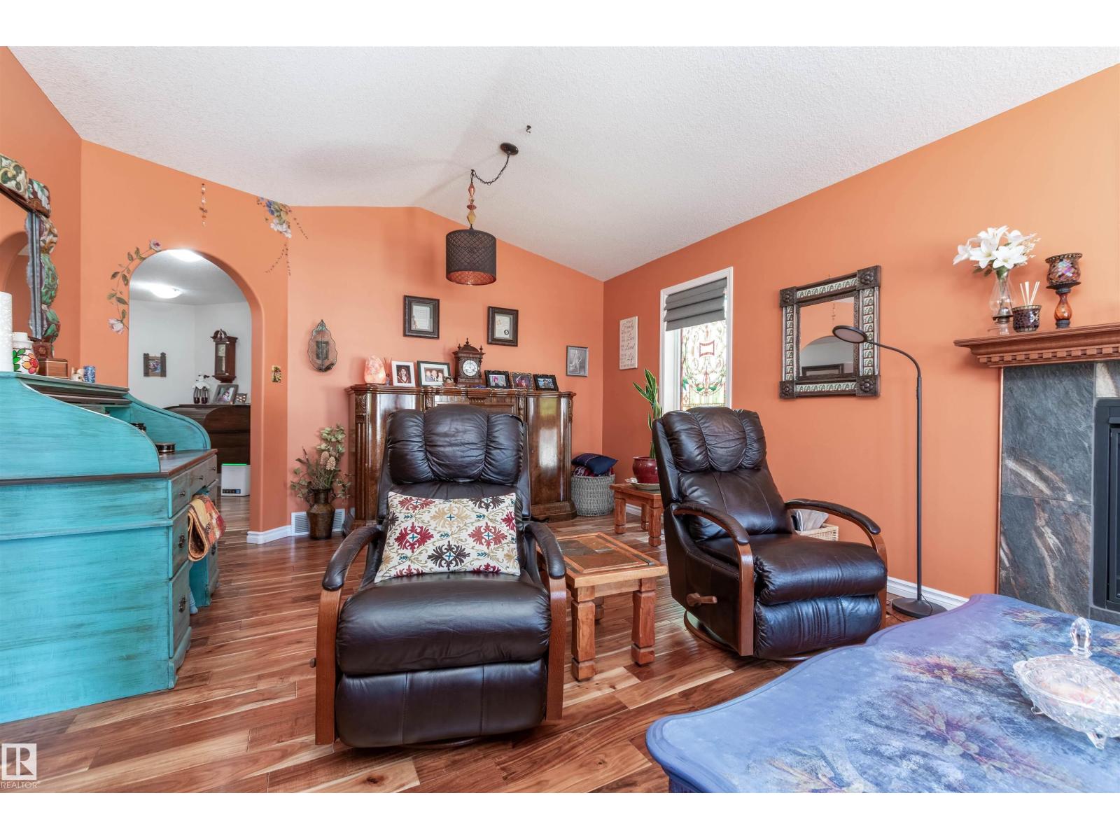 31 ESTATES CO, Sherwood Park