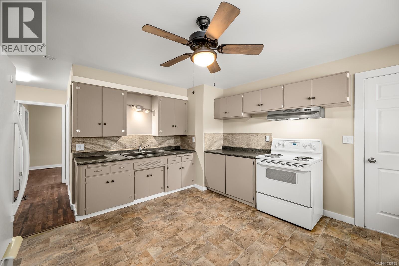 290 Herondale Rd - 5