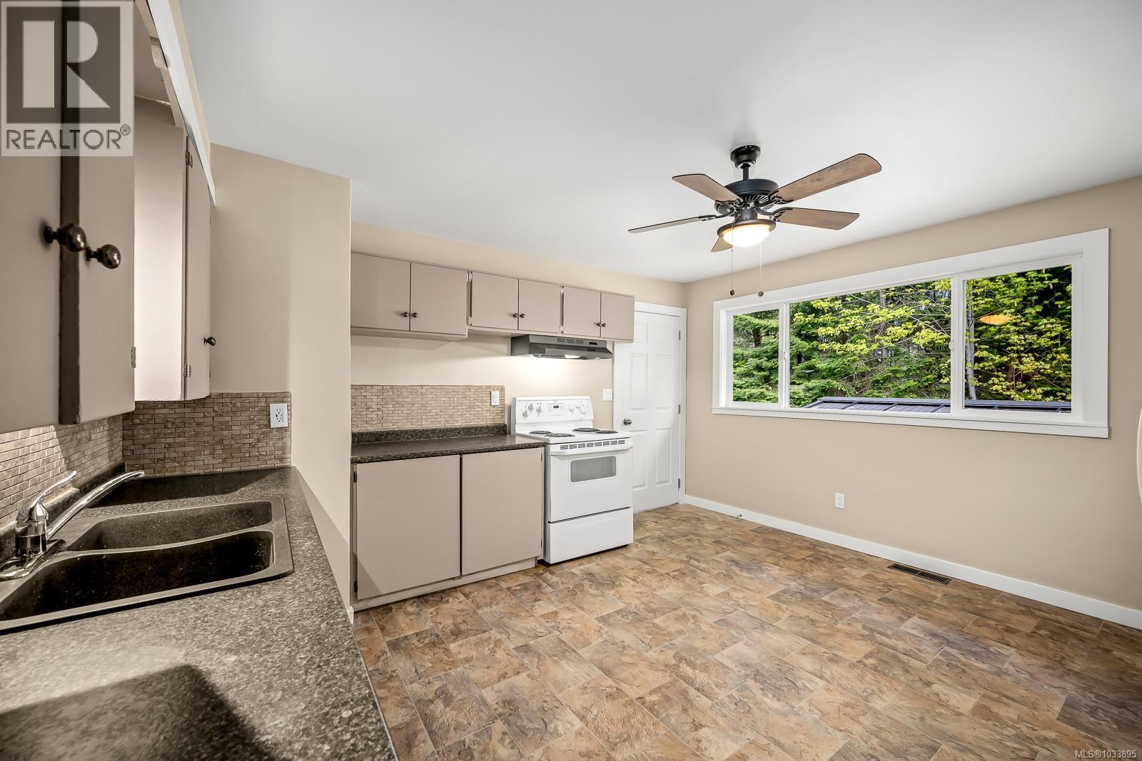290 Herondale Rd - 33