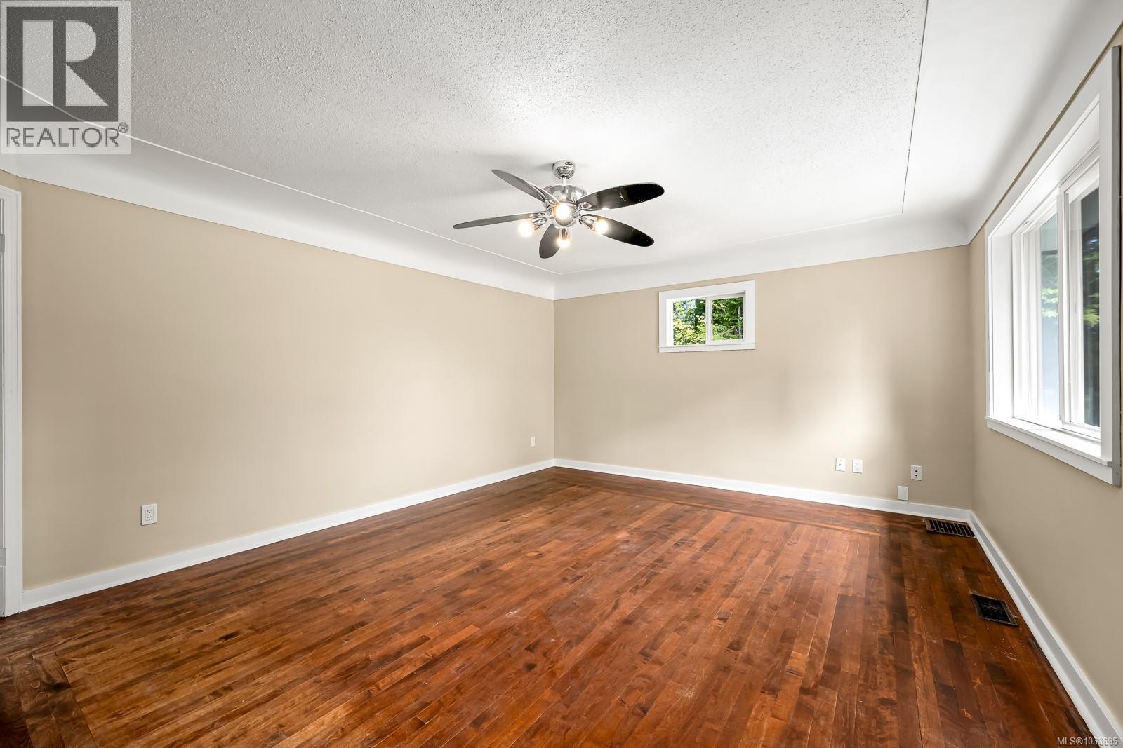 290 Herondale Rd - 37