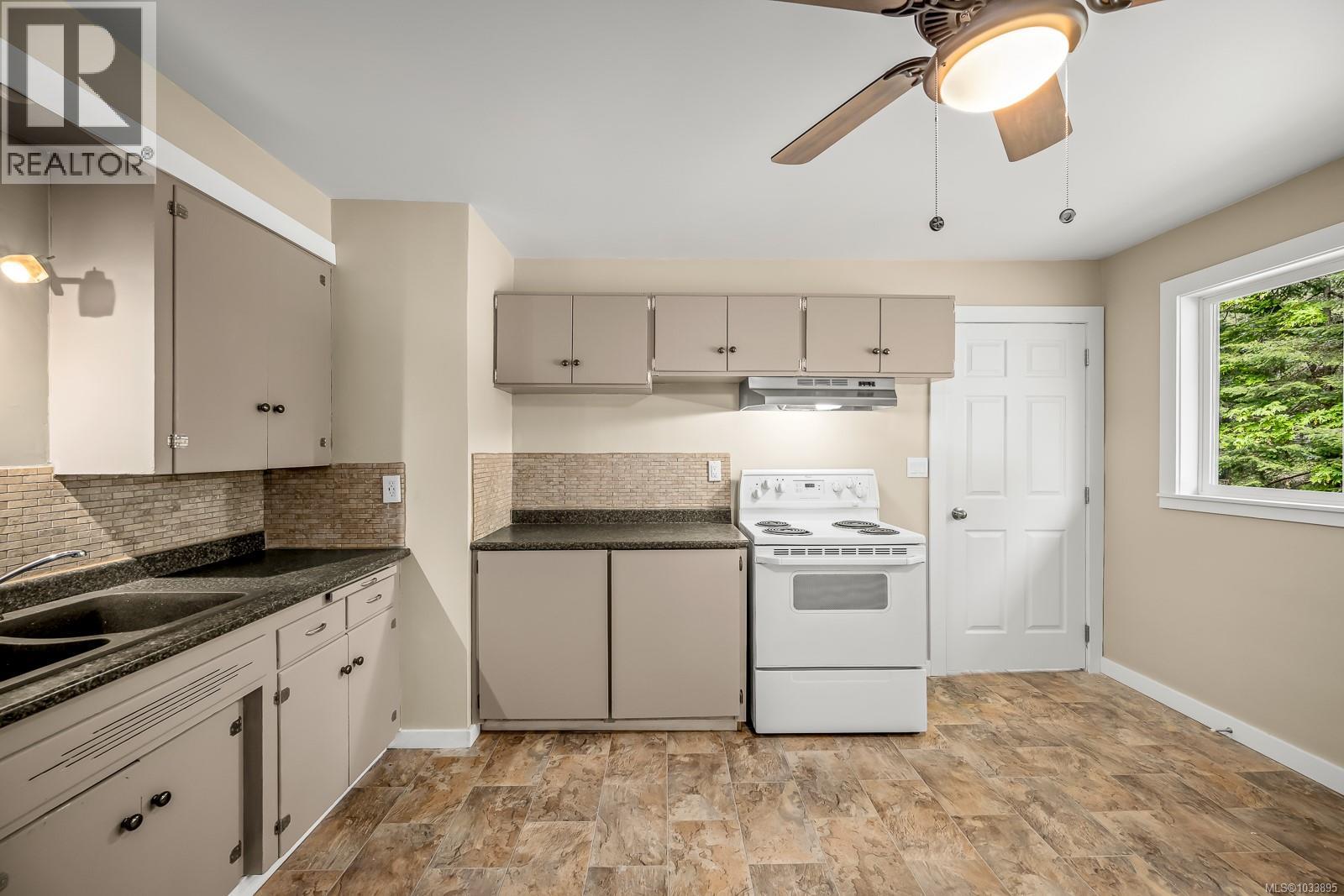 290 Herondale Rd - 32