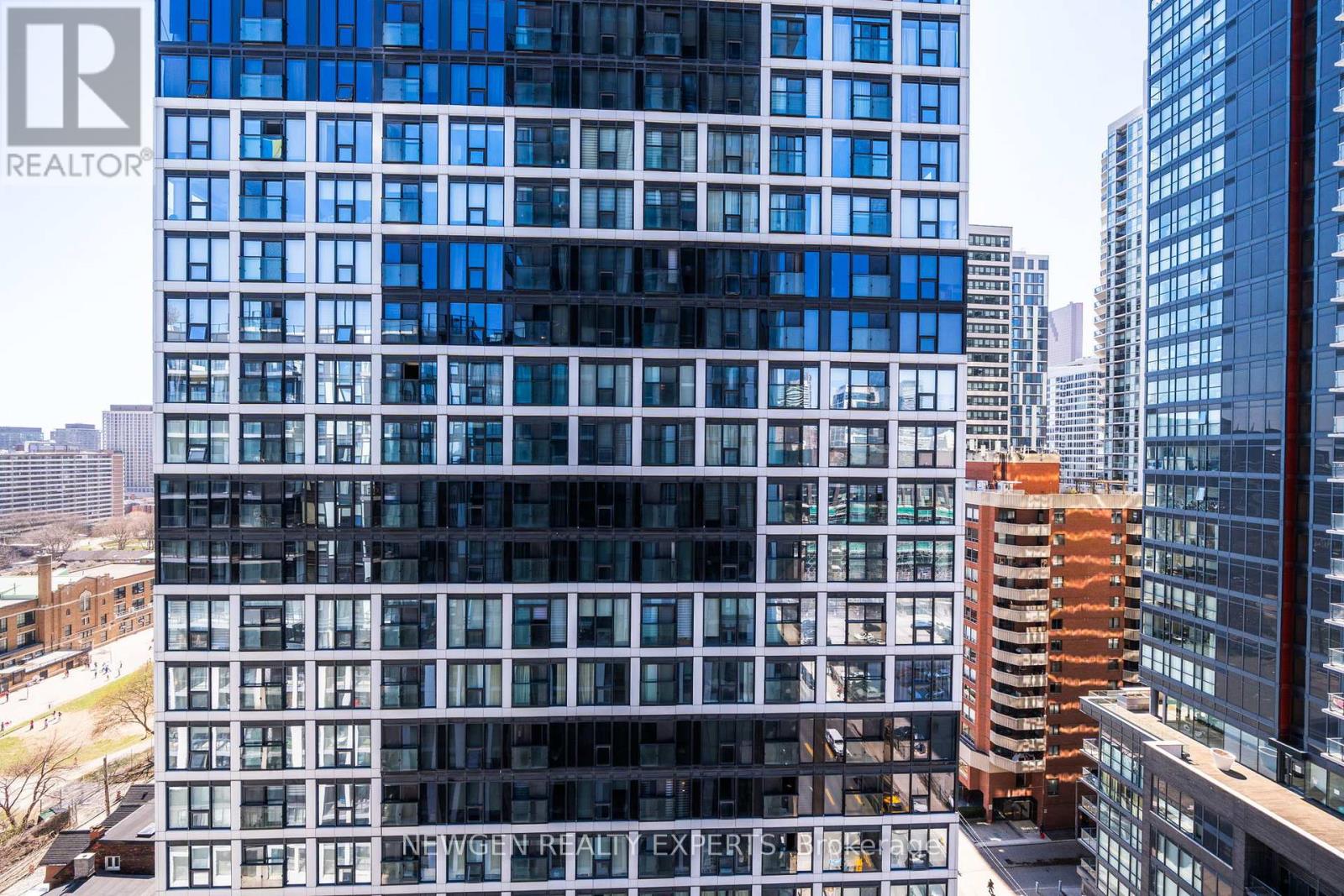 #1624 251 JARVIS STREET - 26