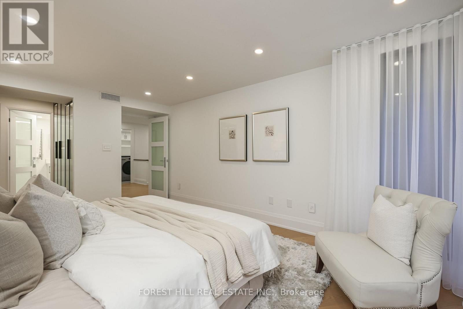 #115 349 ST CLAIR AVENUE W - 12