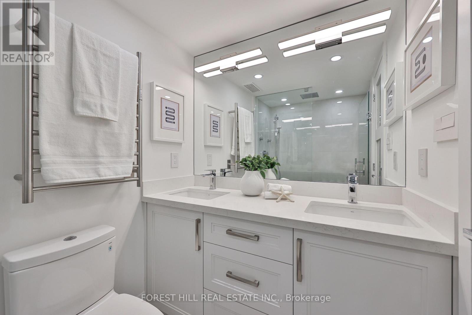 #115 349 ST CLAIR AVENUE W - 15