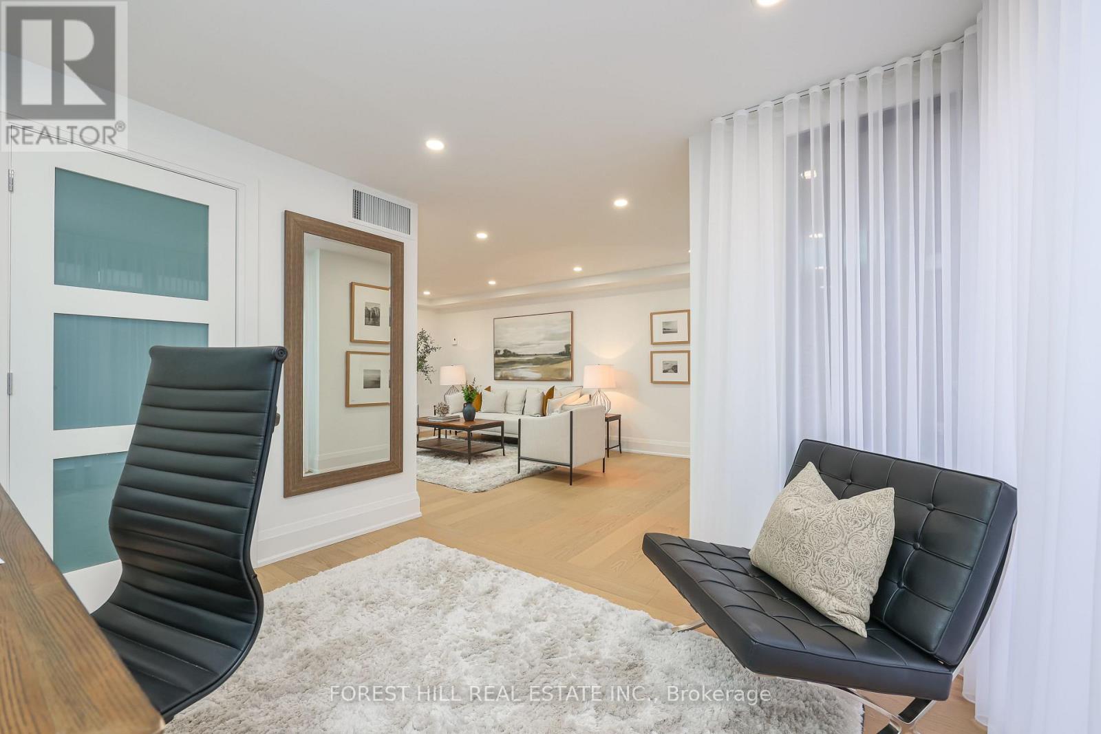 #115 349 ST CLAIR AVENUE W - 24