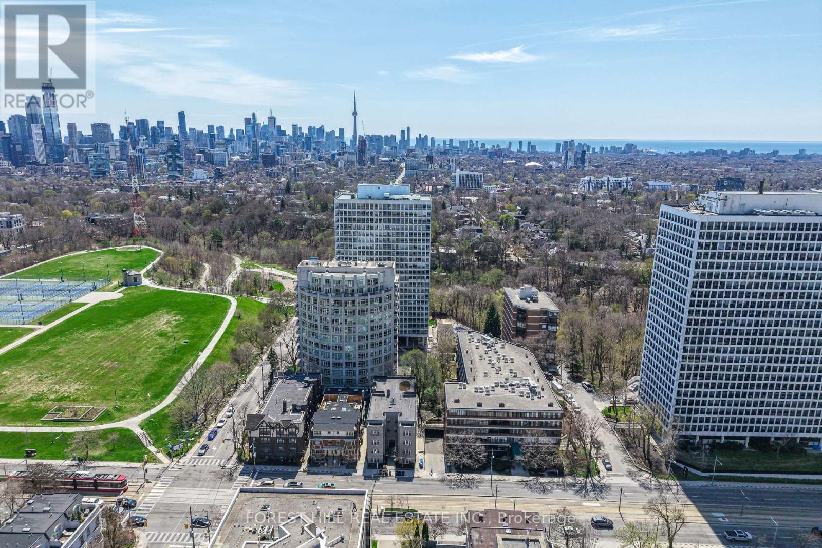 #115 349 ST CLAIR AVENUE W - 29