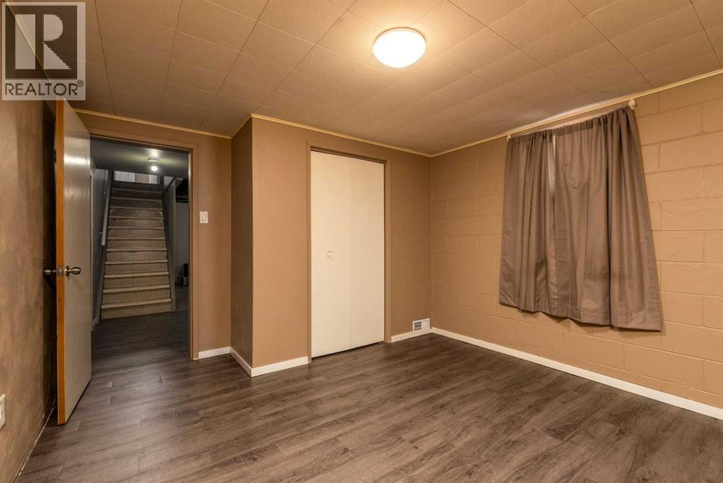 4801 42 Street — photo 21