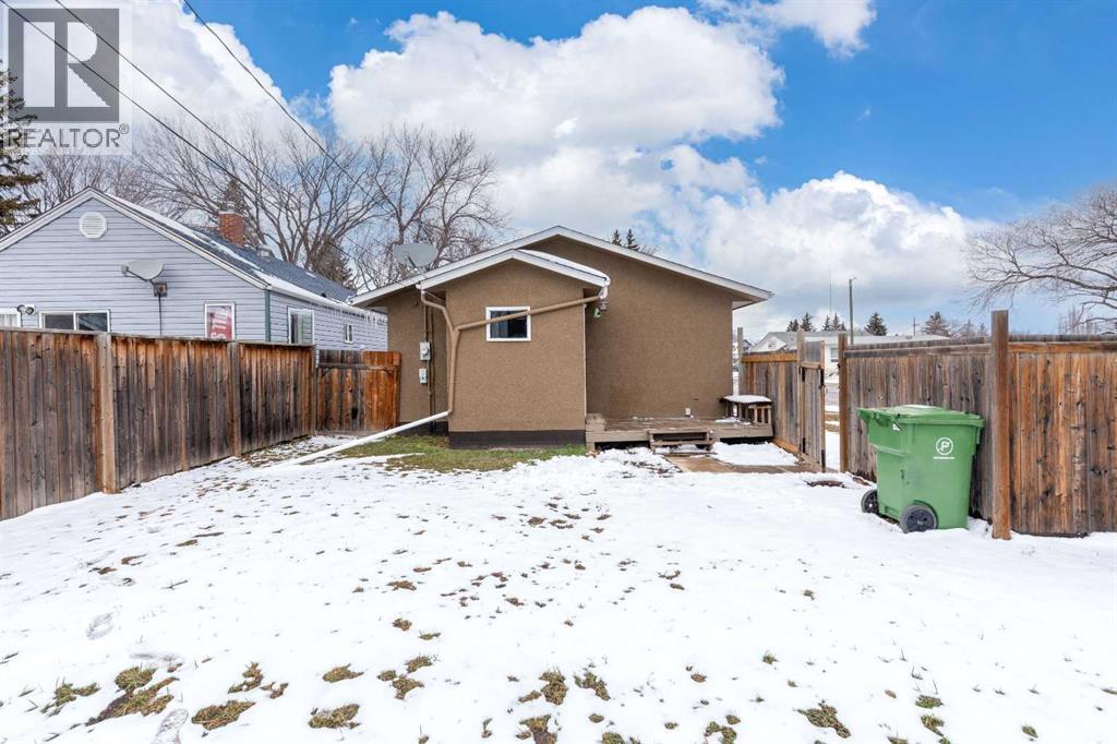 4801 42 Street — photo 28