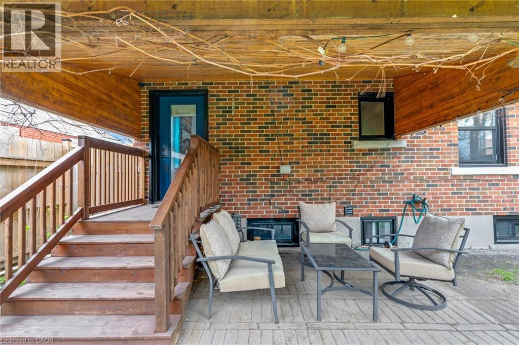 34 CHRISTOPHER Drive - 35